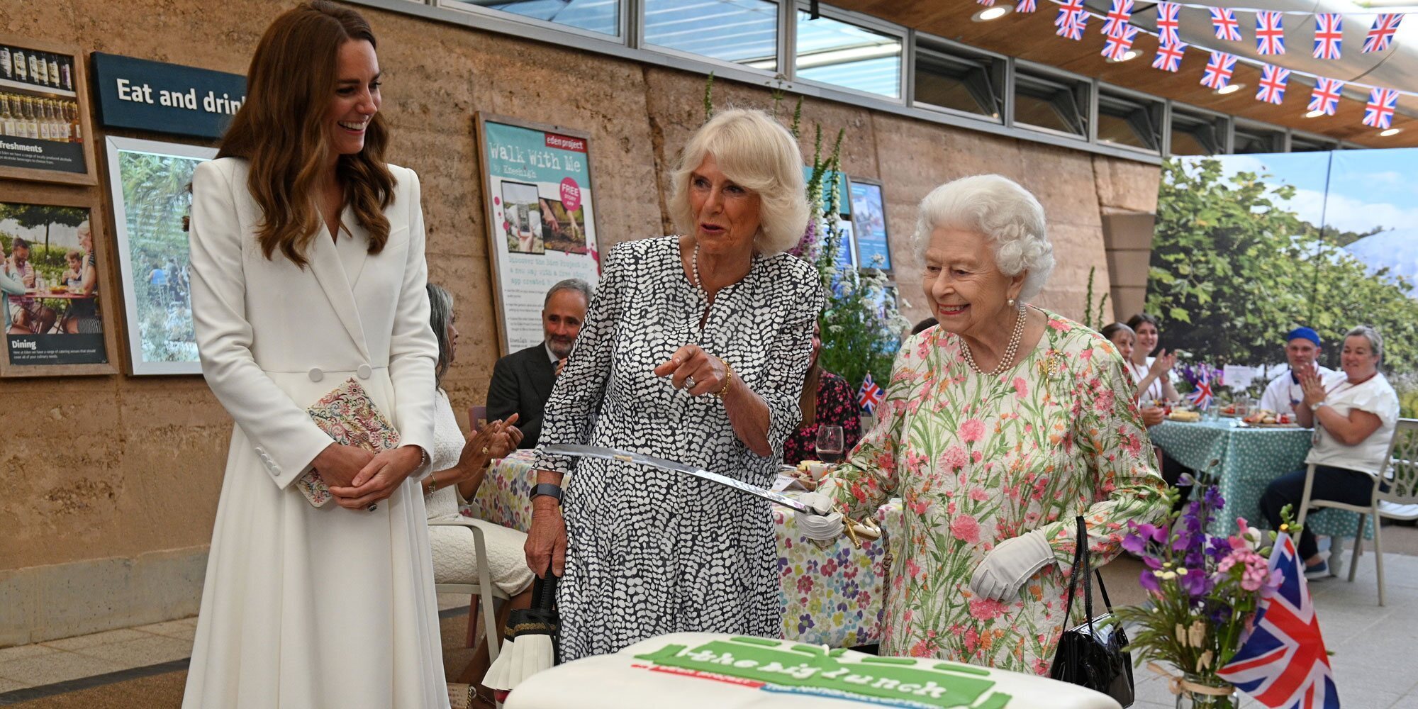 La Familia Real Británica saca músculo capitaneada por la Reina Isabel ante los líderes del G7