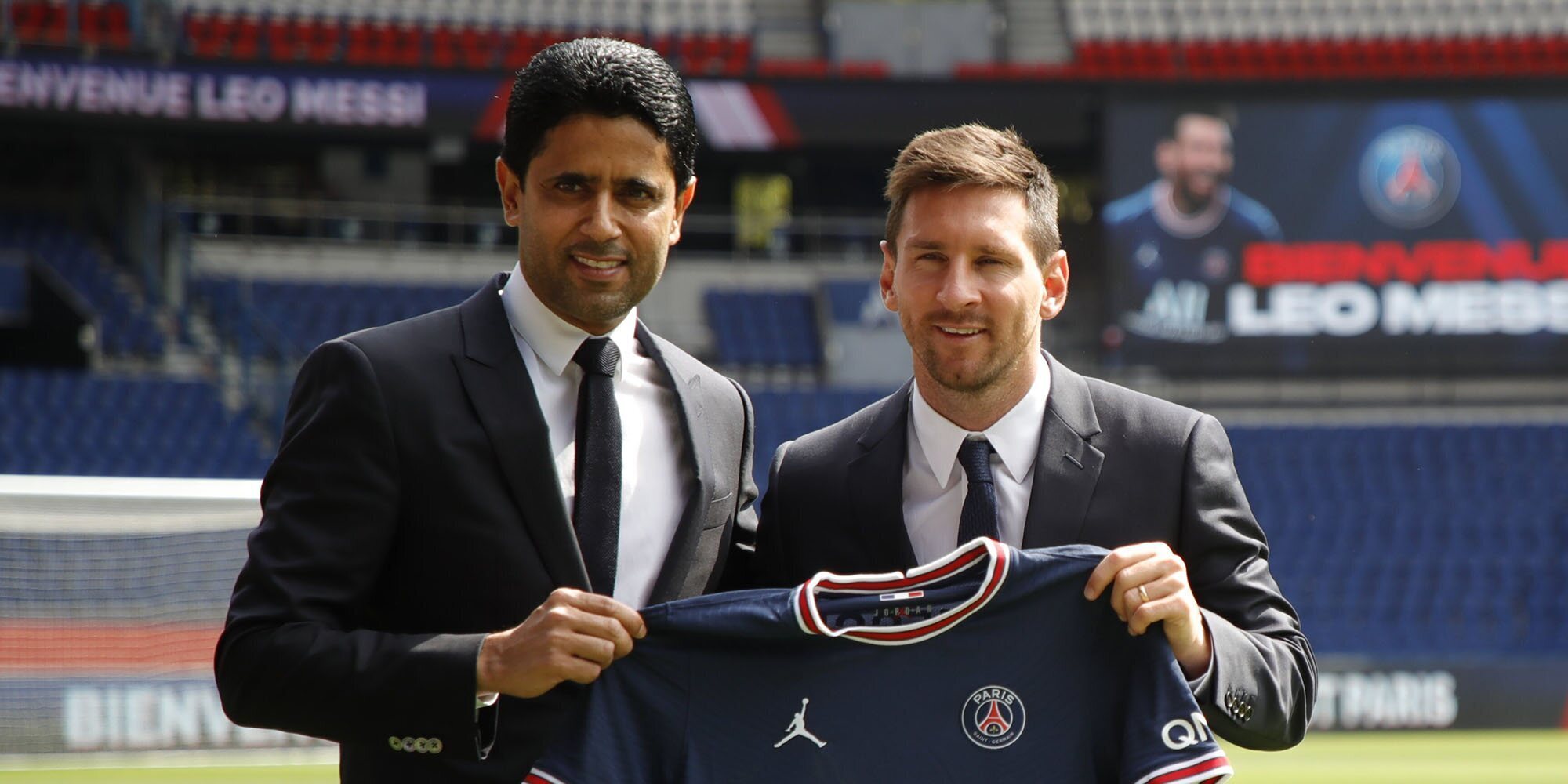 Leo Messi, feliz por convertirse oficialmente en jugador del PSG