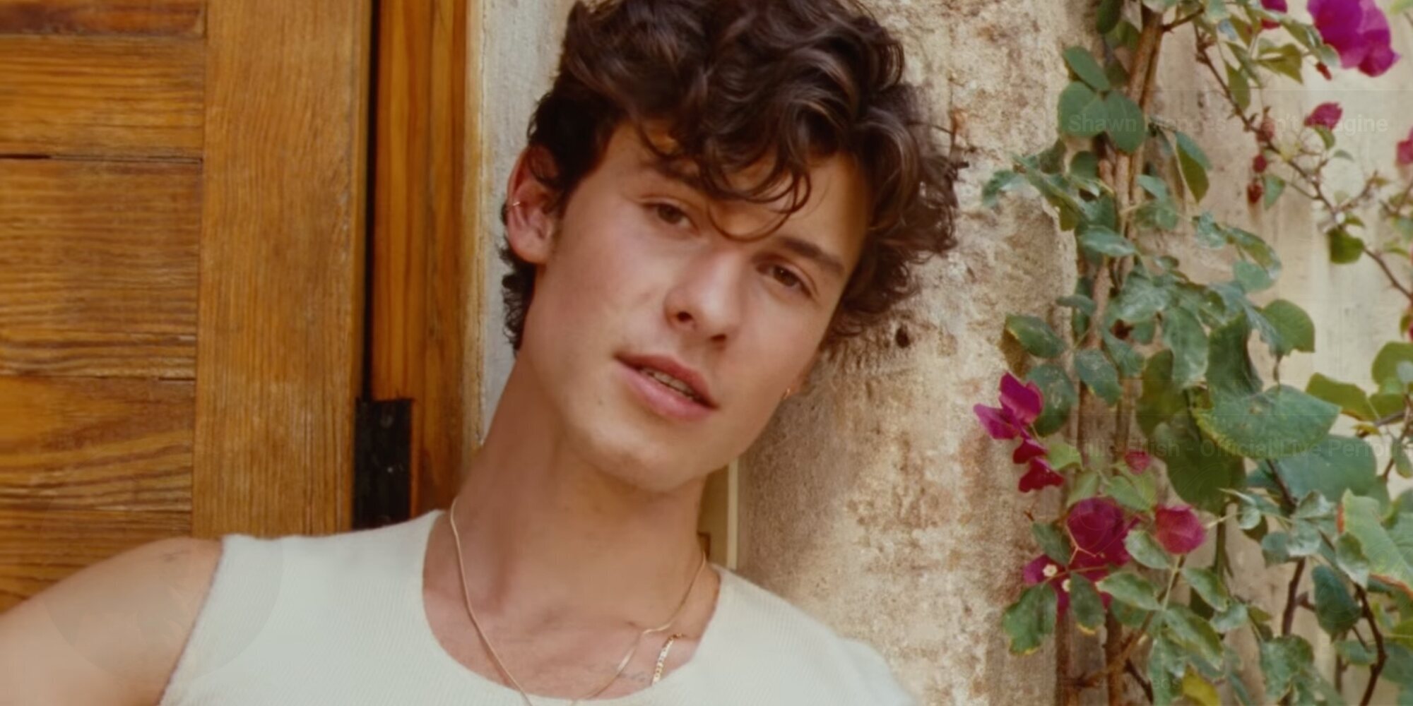 Los influencers españoles Nina Urgell y Joan Pala, los acompañantes de Shawn Mendes en su 'Summer of Love' en Mallorca