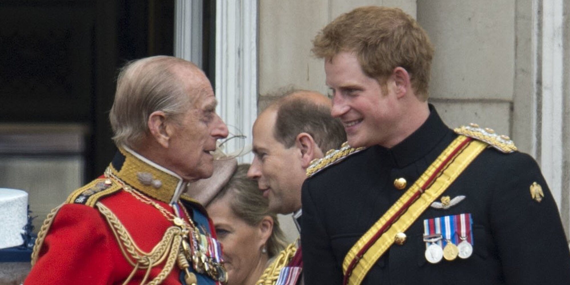 El consejo que le dio el Duque de Edimburgo al Príncipe Harry cuando fue a Afganistán