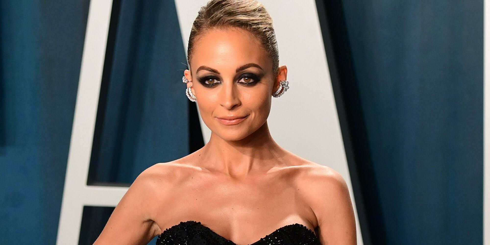 El gran susto de Nicole Richie en su 40 cumpleaños al quemarse el pelo con las velas de la tarta