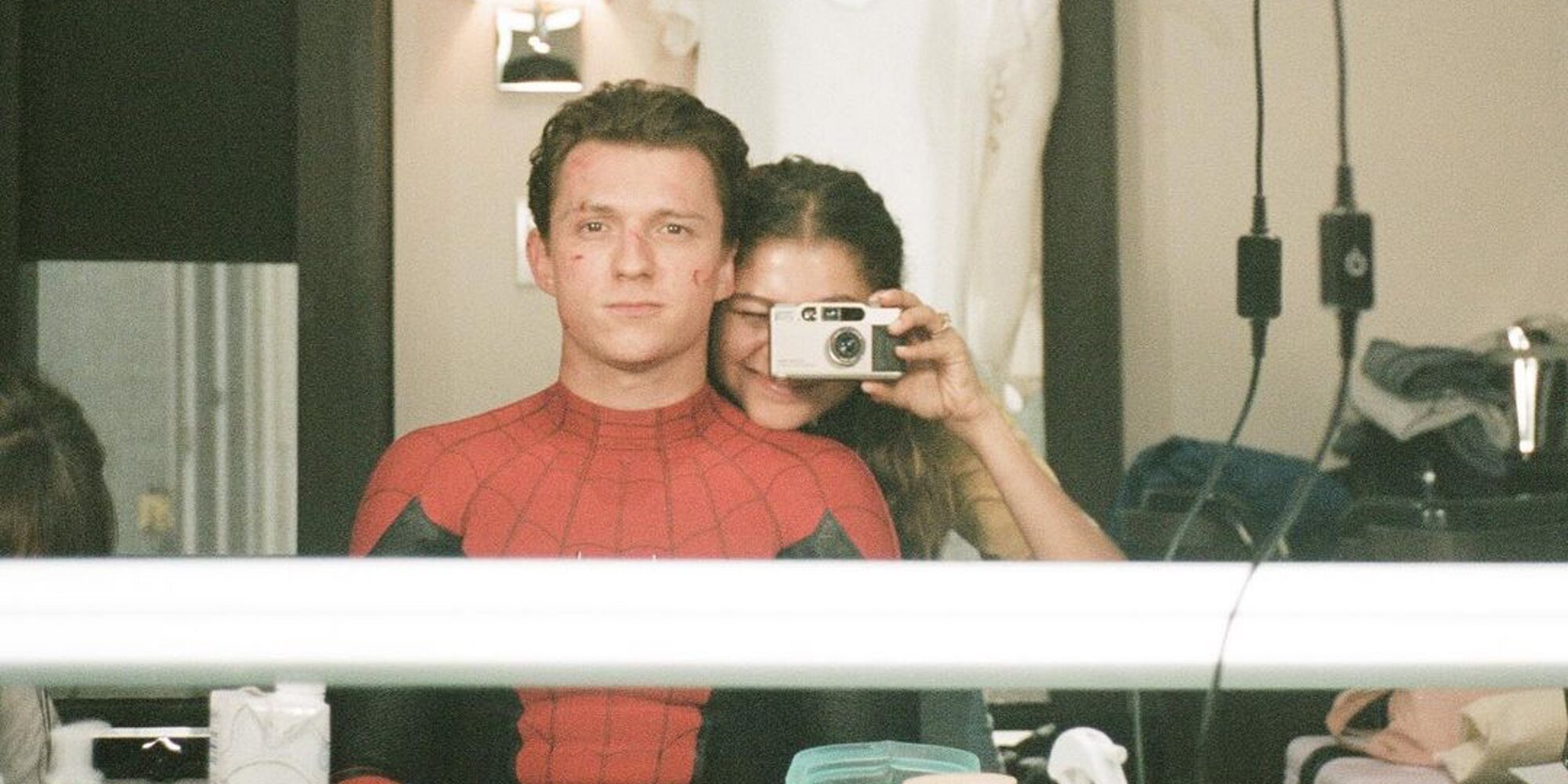 ¿Ha confirmado Tom Holland su relación con Zendaya con esta fotografía en su perfil de Instagram?