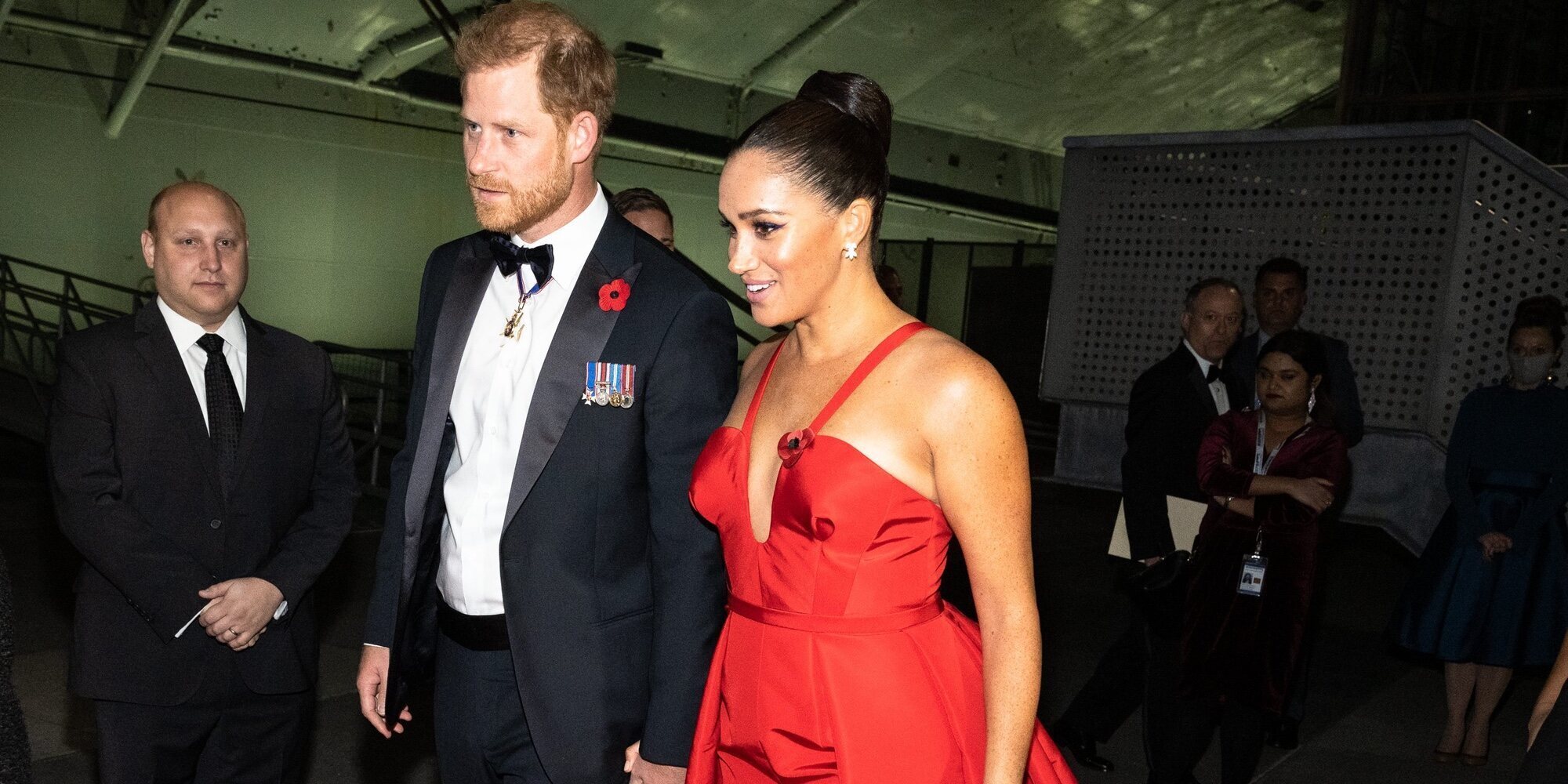 El Príncipe Harry y Meghan Markle en la gala Salute to Freedom: amapola, orgullo público y recuerdo a su vida pasada