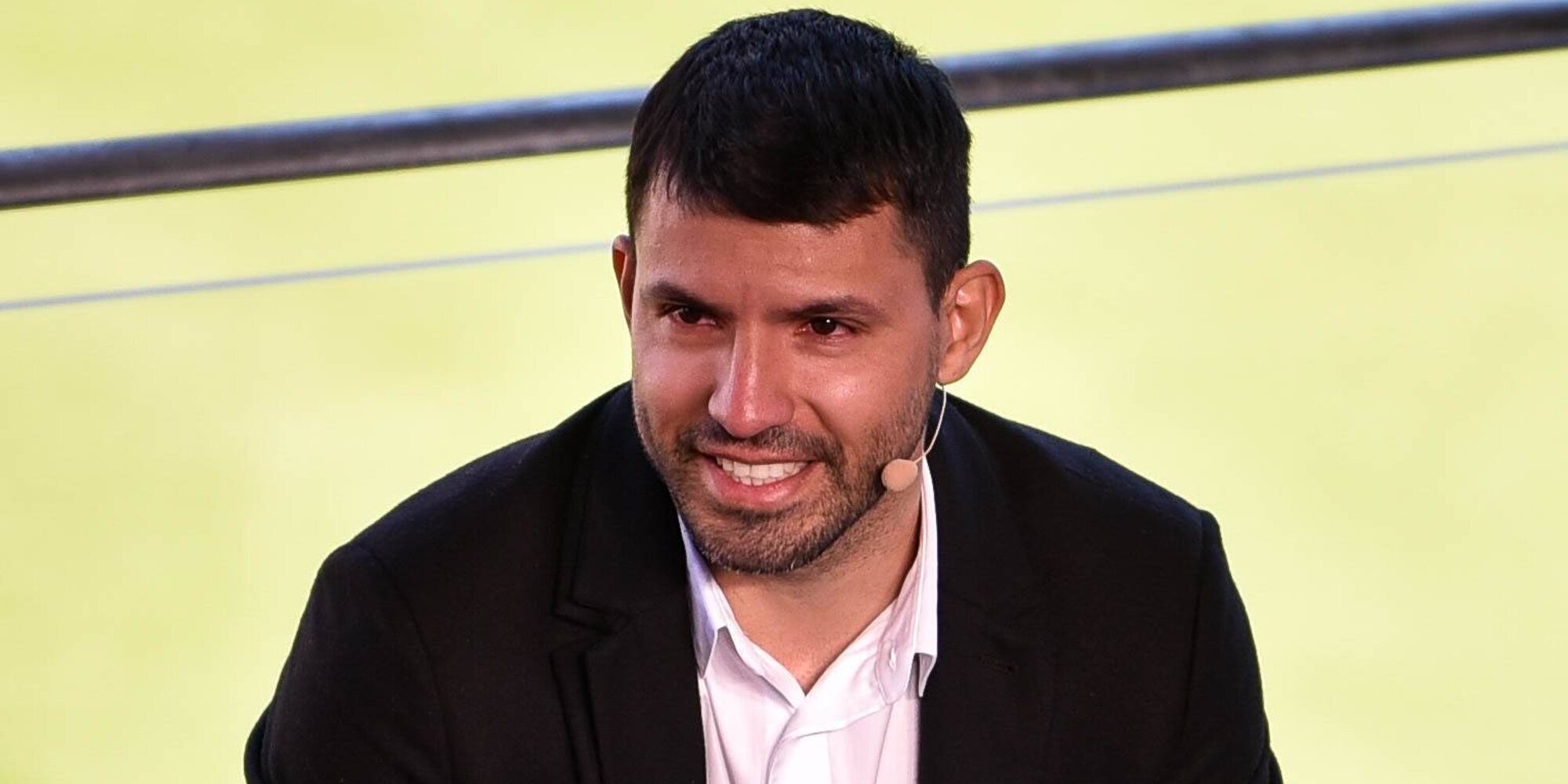 Kun Agüero se retira del fútbol profesional debido a sus problemas cardíacos