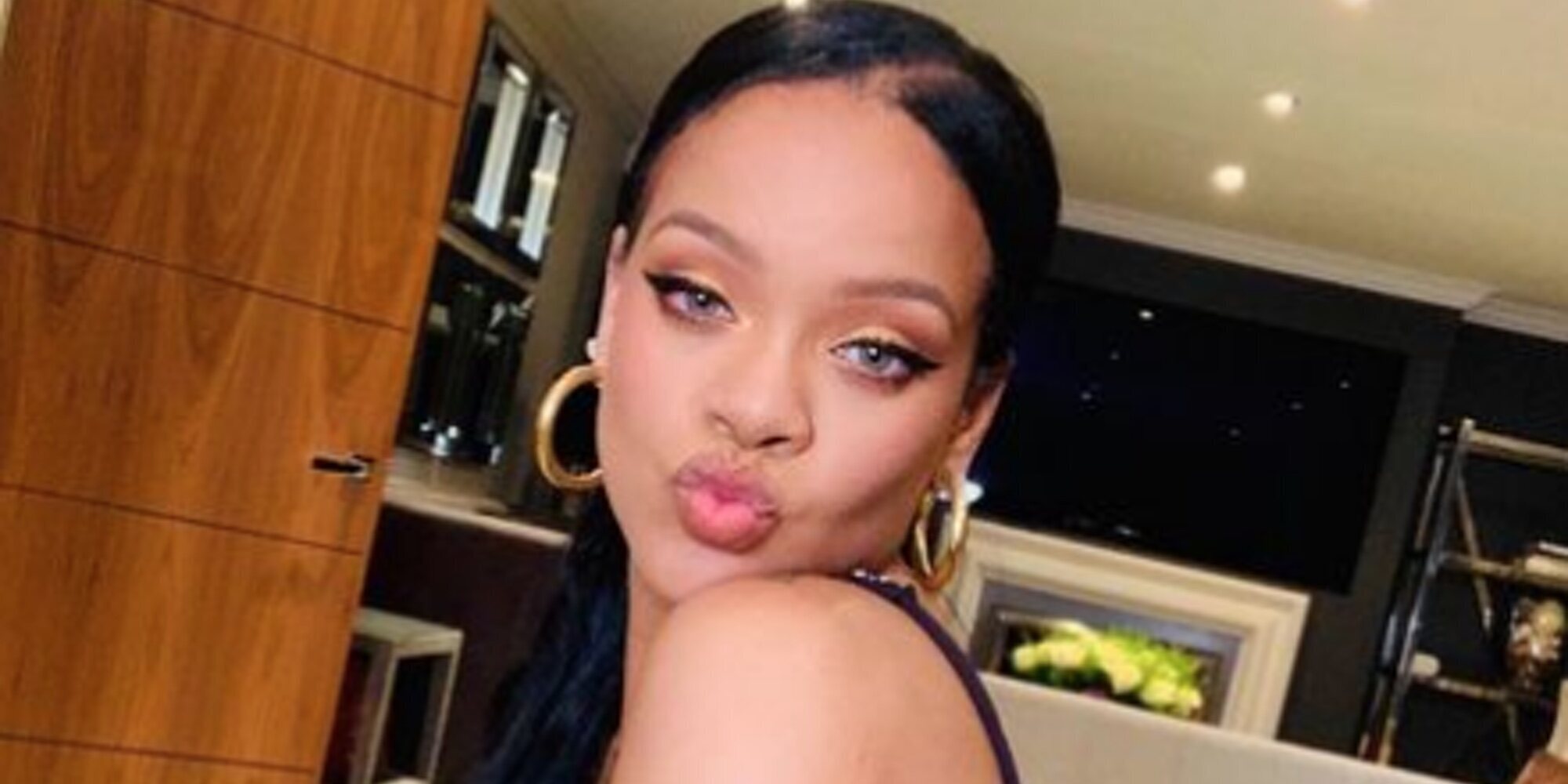 Rihanna comparte su primera foto embarazada