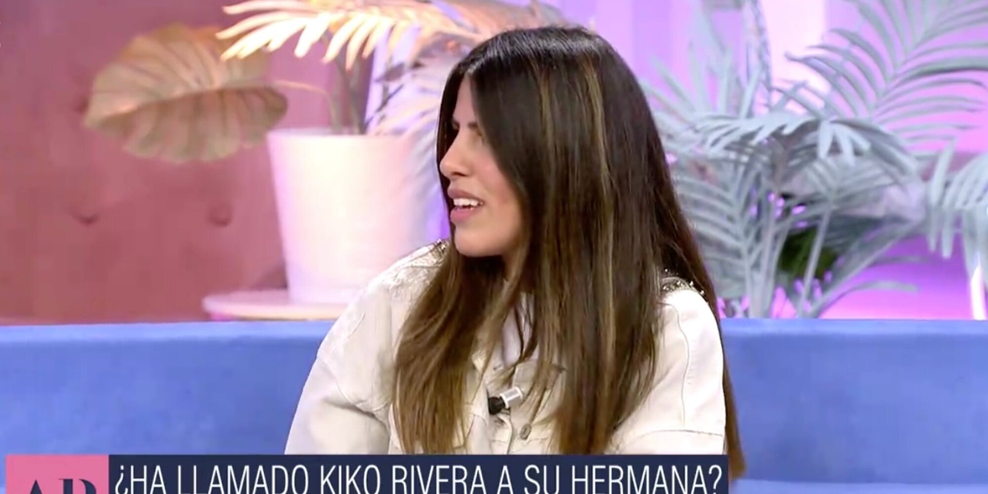 Isa Pantoja asegura que su hermano no le ha llamado: "Me está respetando en ese sentido"