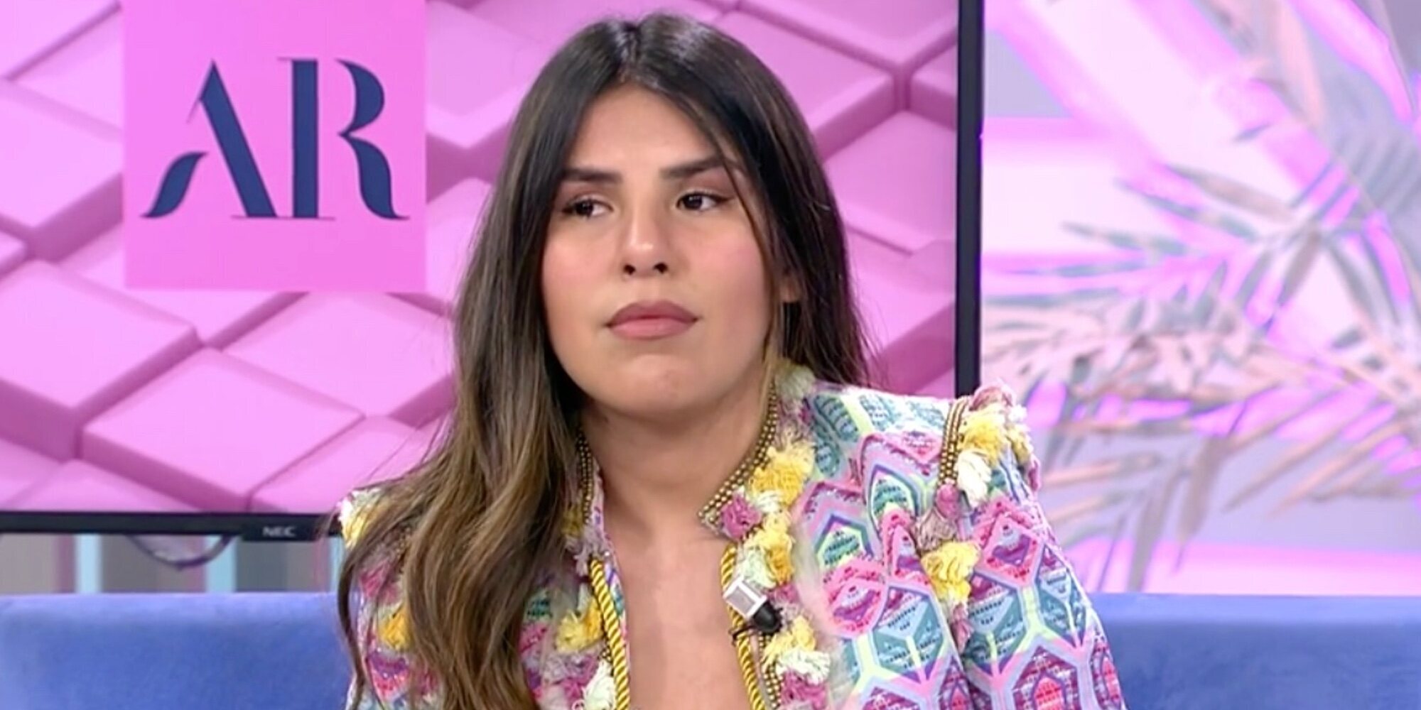 Isa Pantoja, apenada porque su madre no ha felicitado a Alberto pero comprensiva con la situación