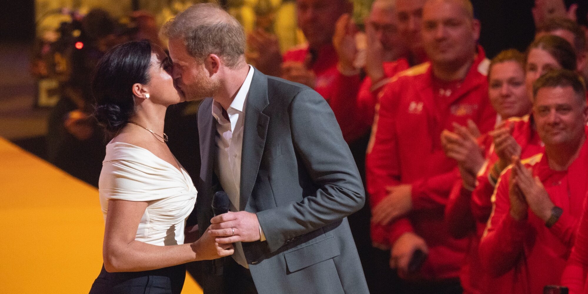 El Príncipe Harry y Meghan Markle, todo amor y complicidad en la inauguración de los Juegos Invictus