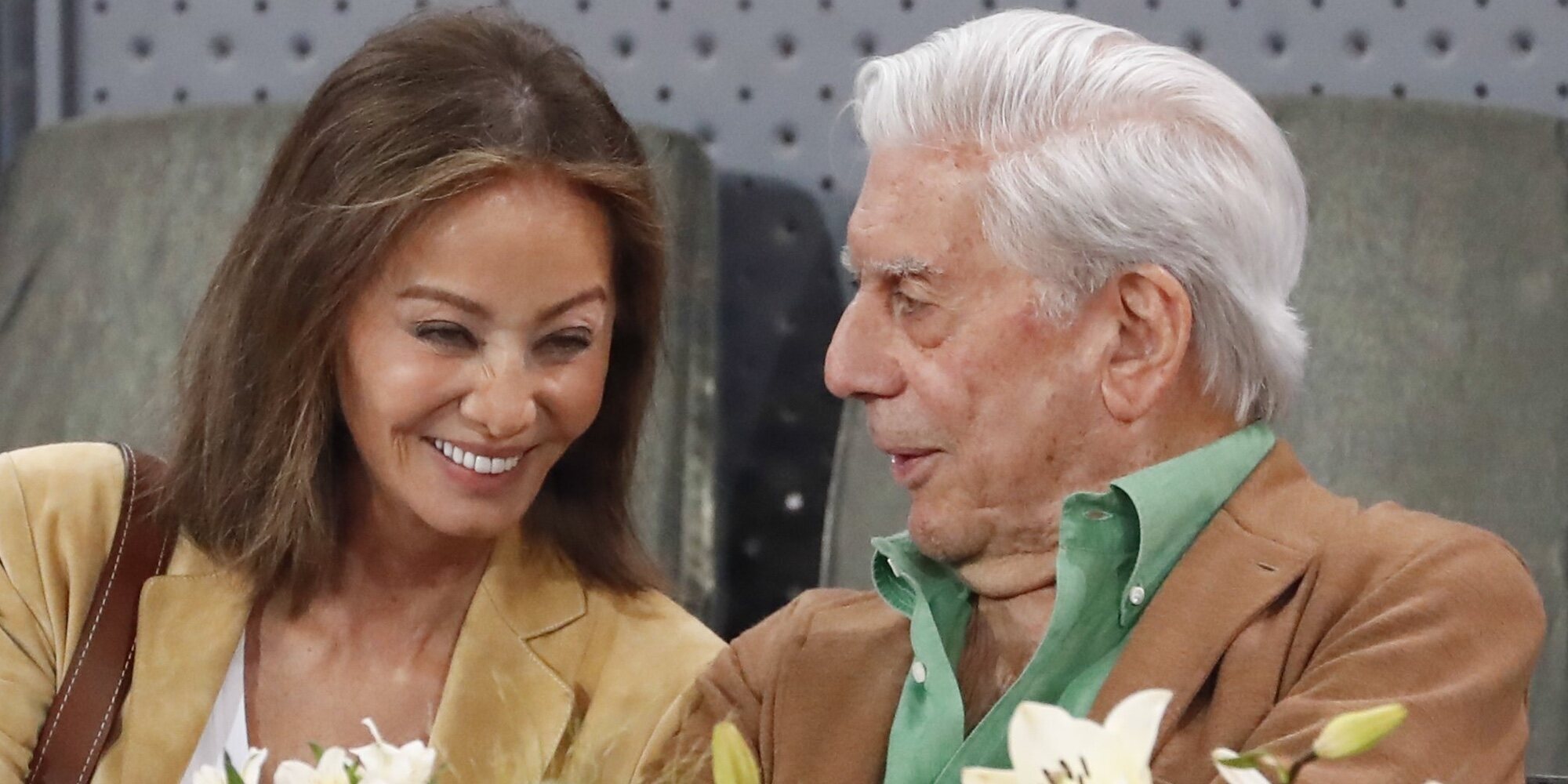 Isabel Preysler y Mario Vargas Llosa disfrutan de Ibiza disipando los rumores de crisis