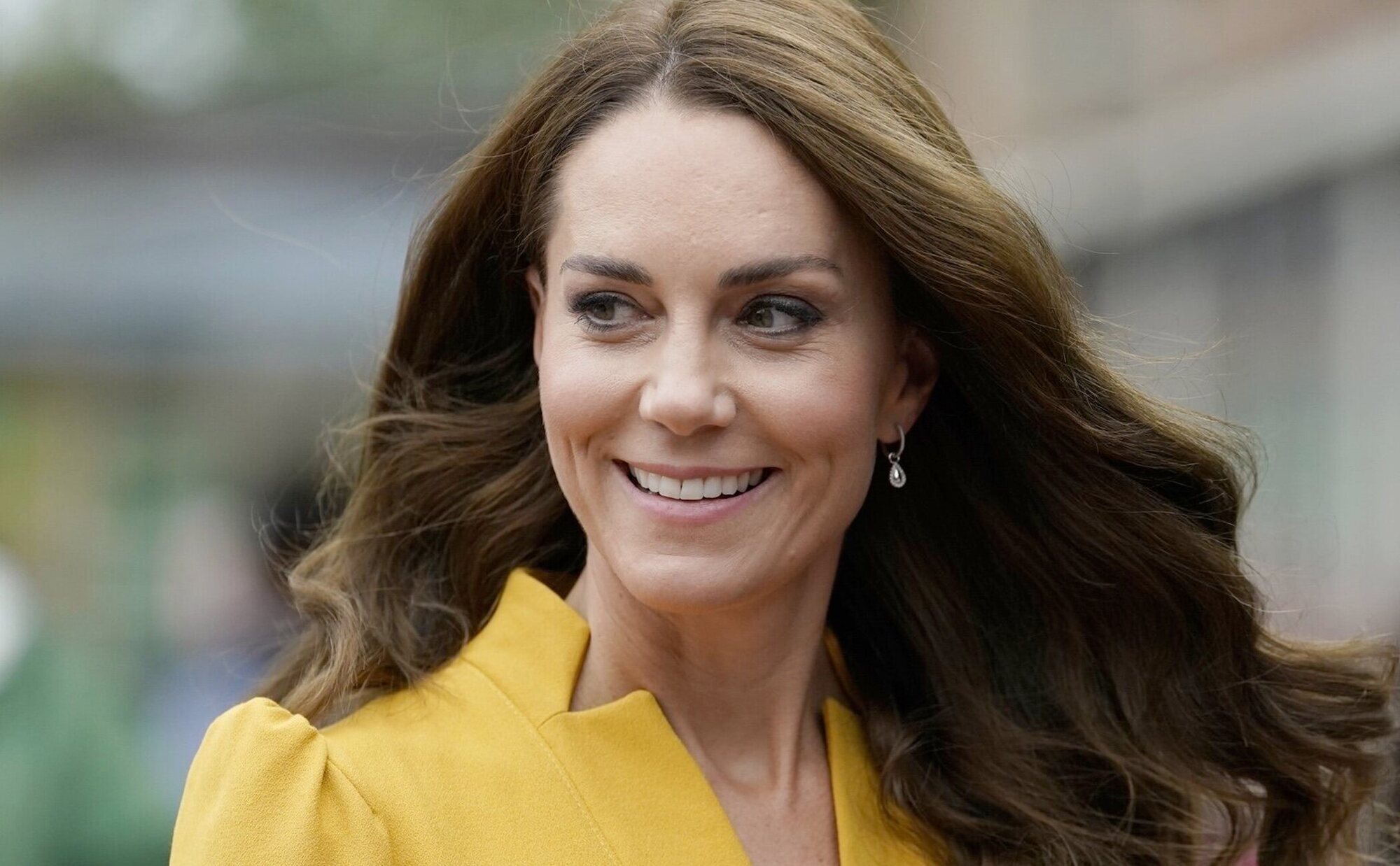 La respuesta de Kate Middleton al ser interrumpida por el eructo de un bebé durante una visita oficial