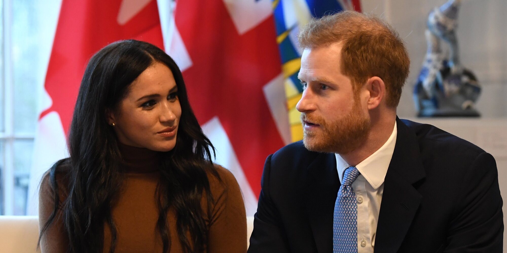 El Príncipe Harry y Meghan Markle 'caen' en la monarquía inglesa situándose junto al Príncipe Andrés