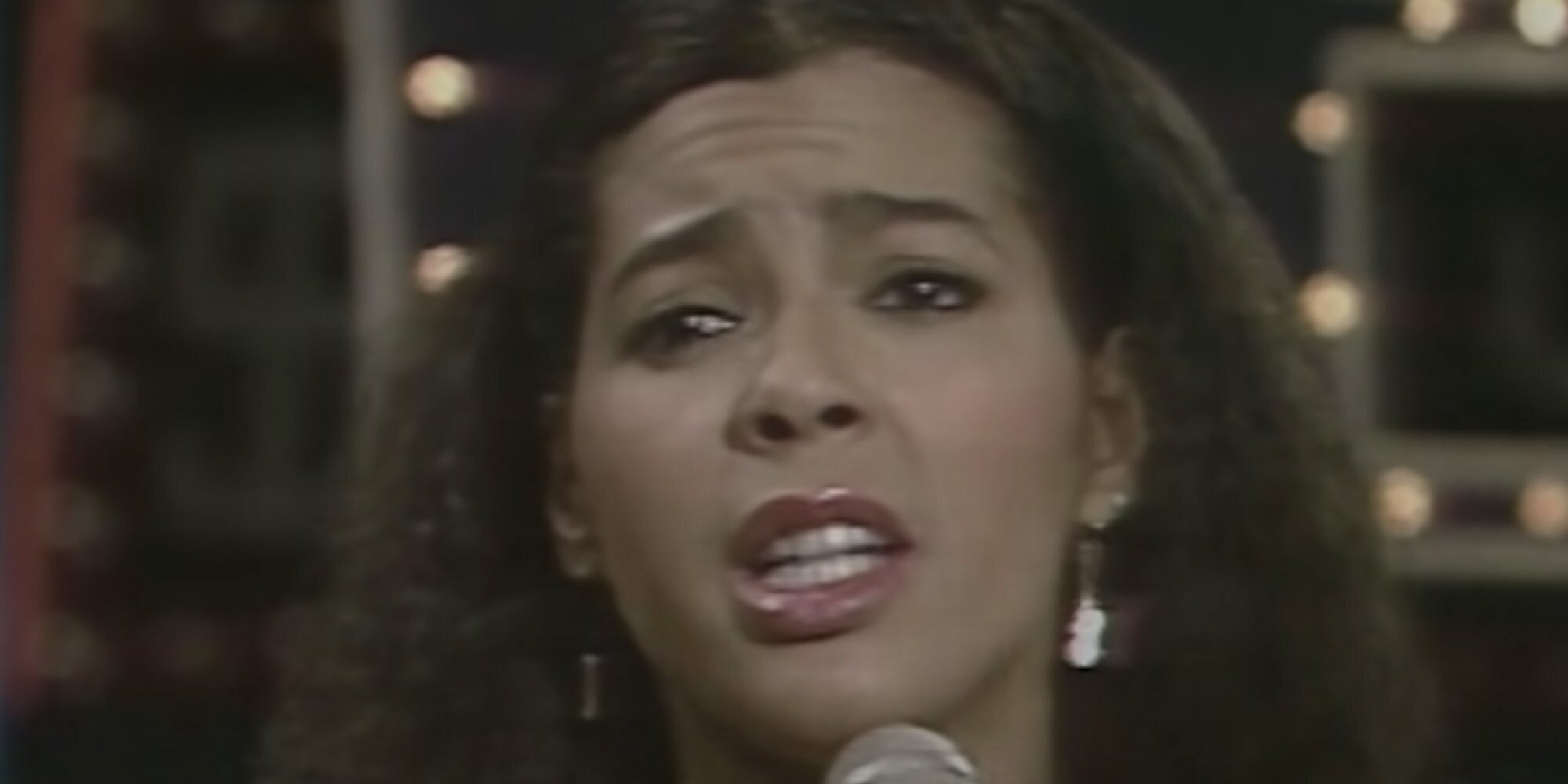 Muere Irene Cara, la famosa cantante de 'What a Feeling', canción de la mítica 'Flashdance'