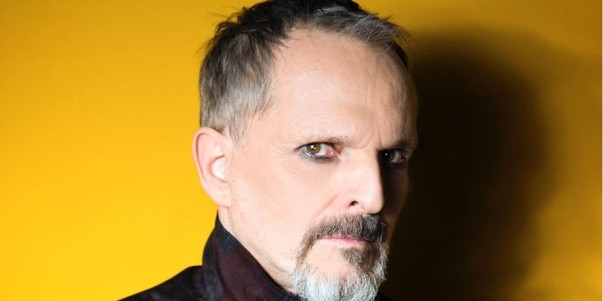 Miguel Bosé ahora es 'maestro panadero' y antisistema: "Me preparo para ser autosuficiente"