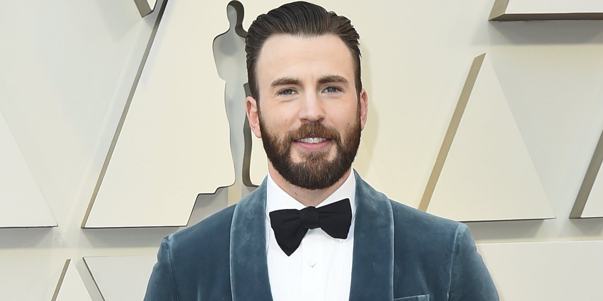 Chris Evans confirma su relación con Alba Baptista con un vídeo entre risas y sustos