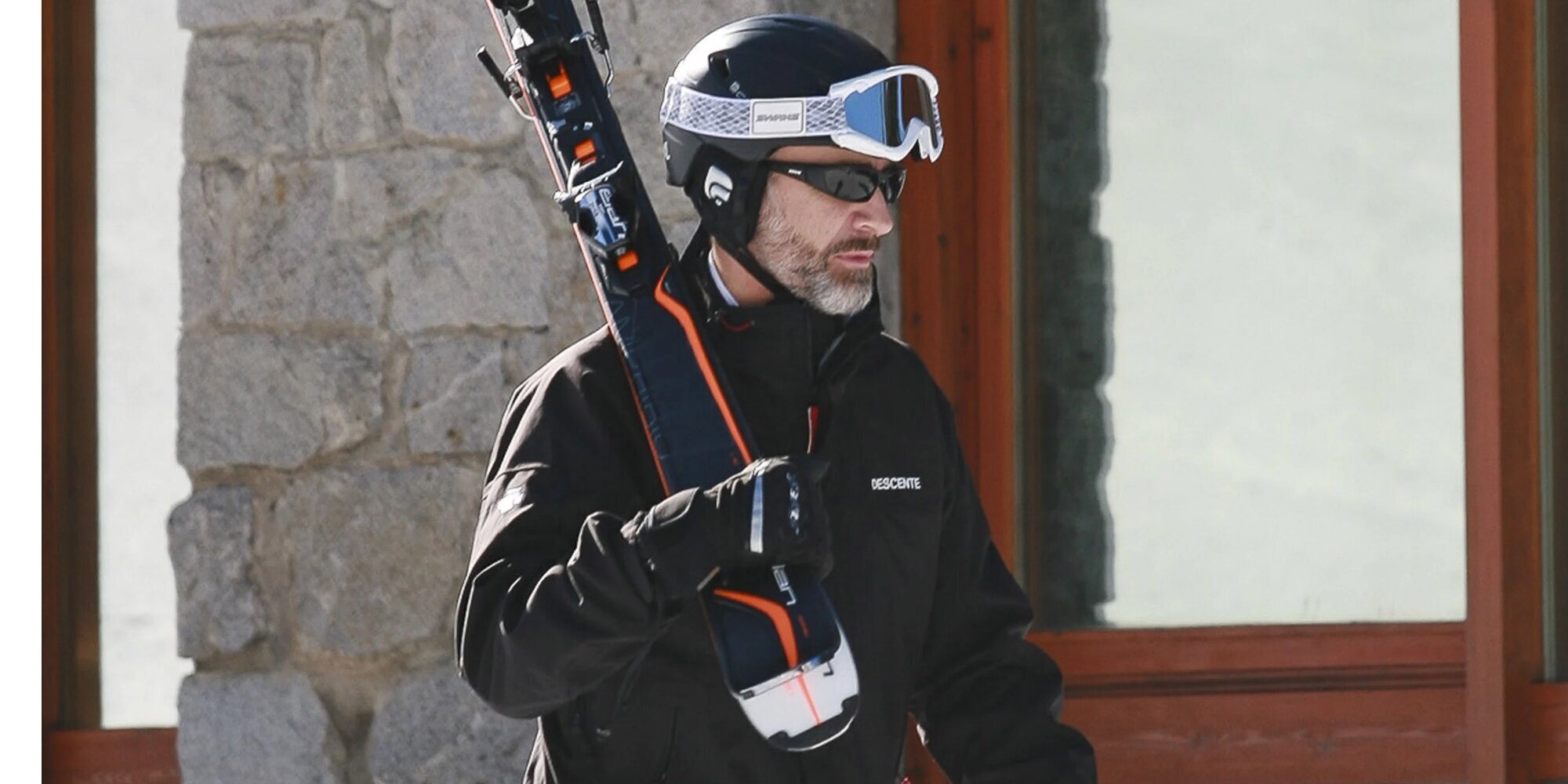 El Rey Felipe, de escapada en Sierra Nevada con amigos y sin la Reina Letizia