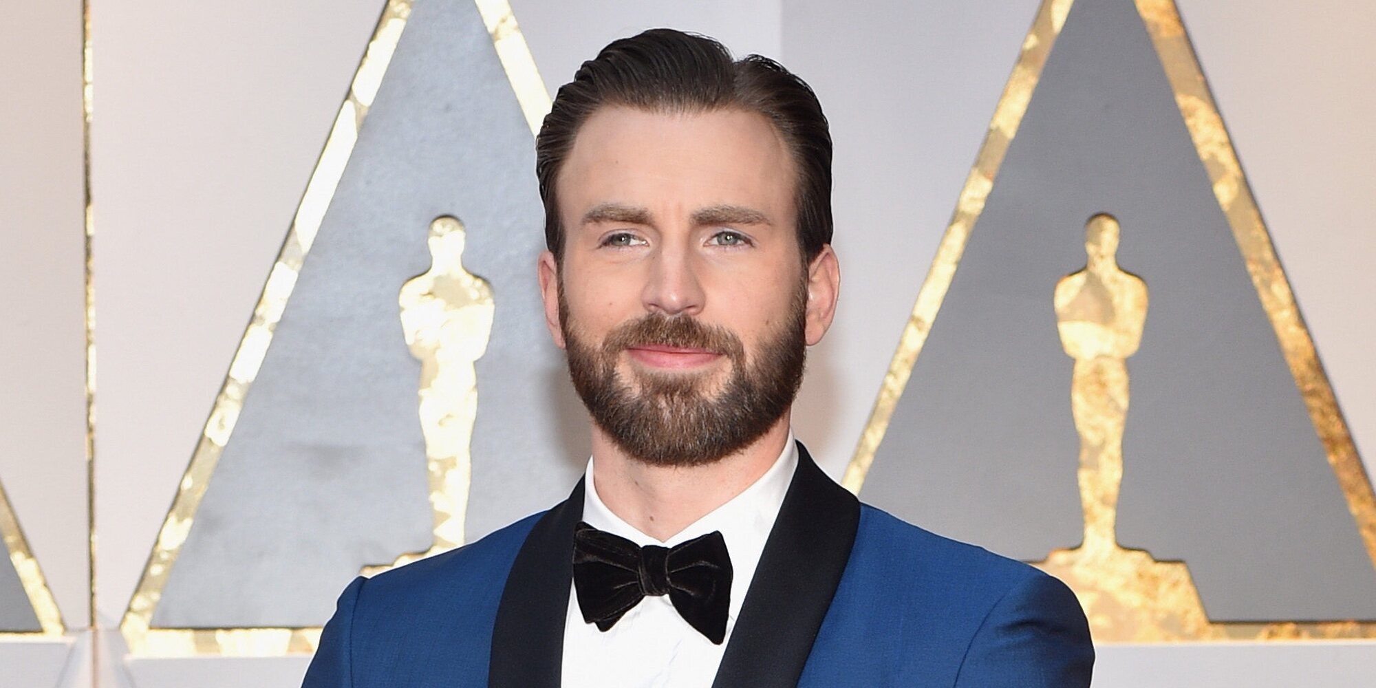 Chris Evans comparte un romántico e íntimo vídeo junto a su novia, Alba Baptista, para celebrar San Valentín