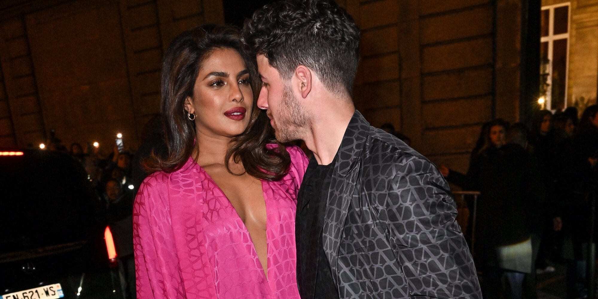 Priyanka Chopra y Nick Jonas, todo amor en la Semana de la Moda de París