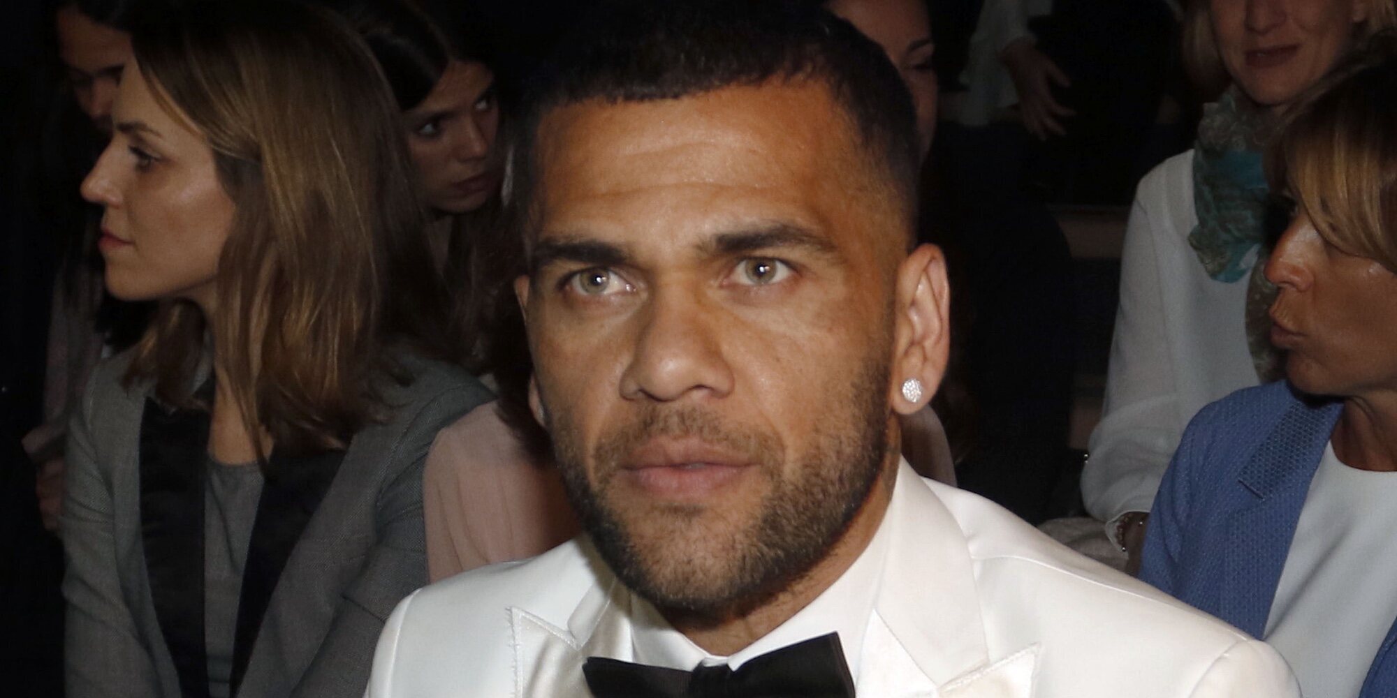 Dani Alves ocultó en la Copa del Rey 2012 el motivo de su rotura de clavícula