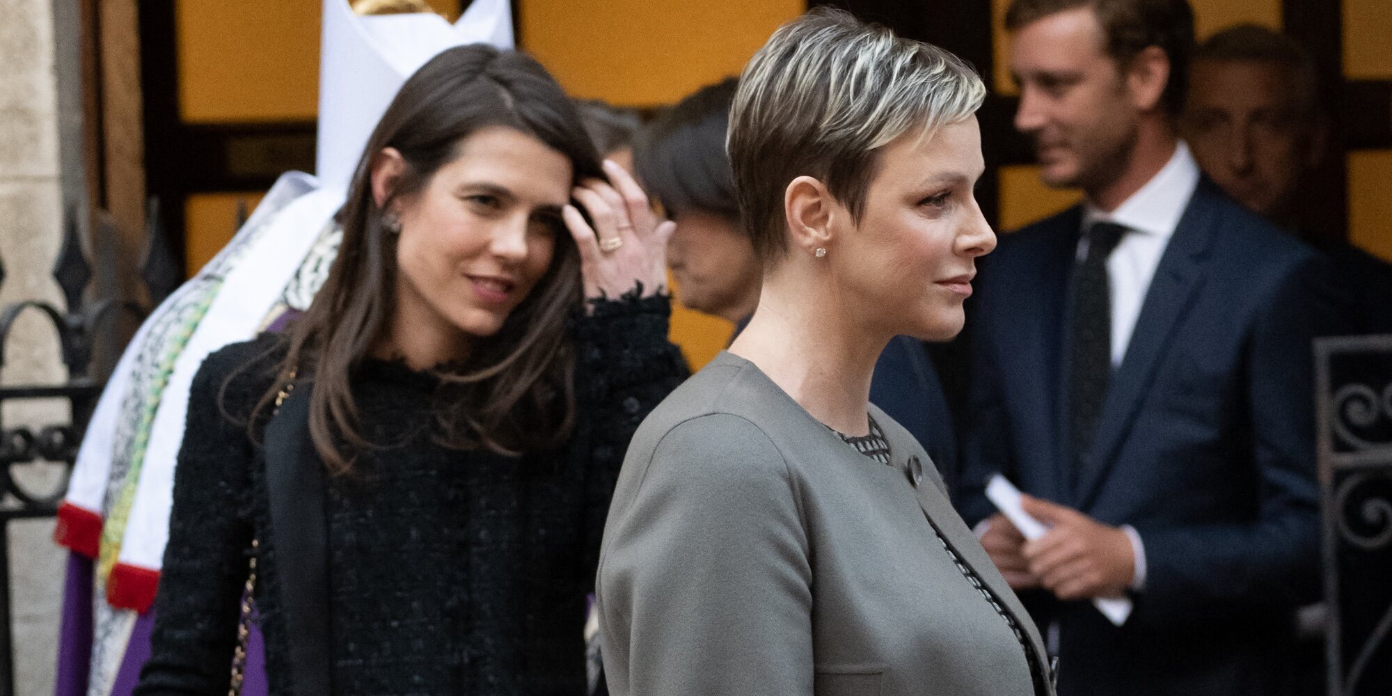 La buena sintonía de Carlota Casiraghi con su tía Charlene y la reaparición de Estefanía tras ser abuela