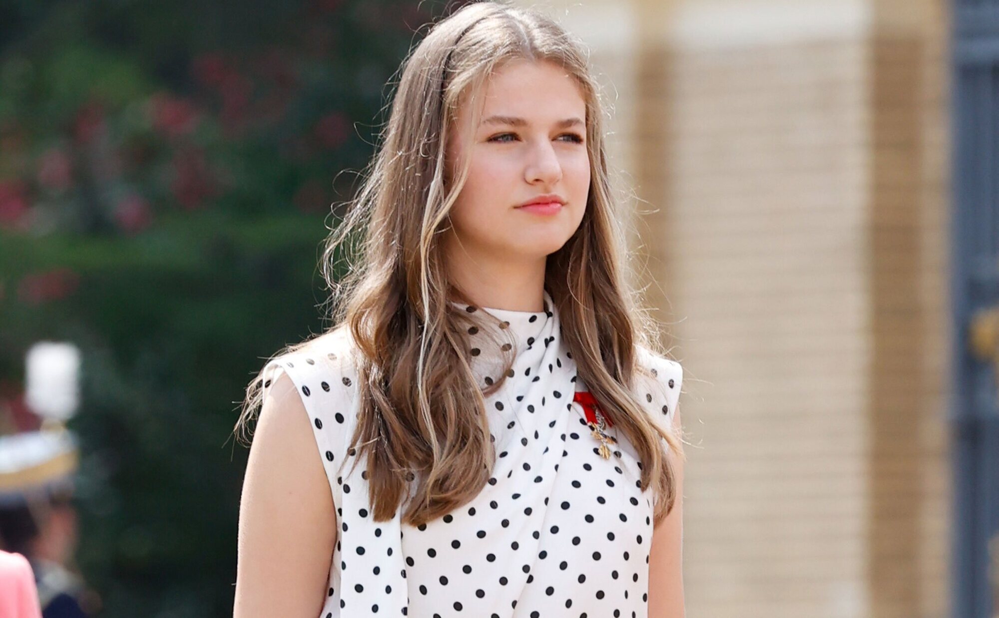 El debut de la Princesa Leonor en la Academia de Zaragoza antes su ingreso: traje de lunares y lo que ya nunca falta