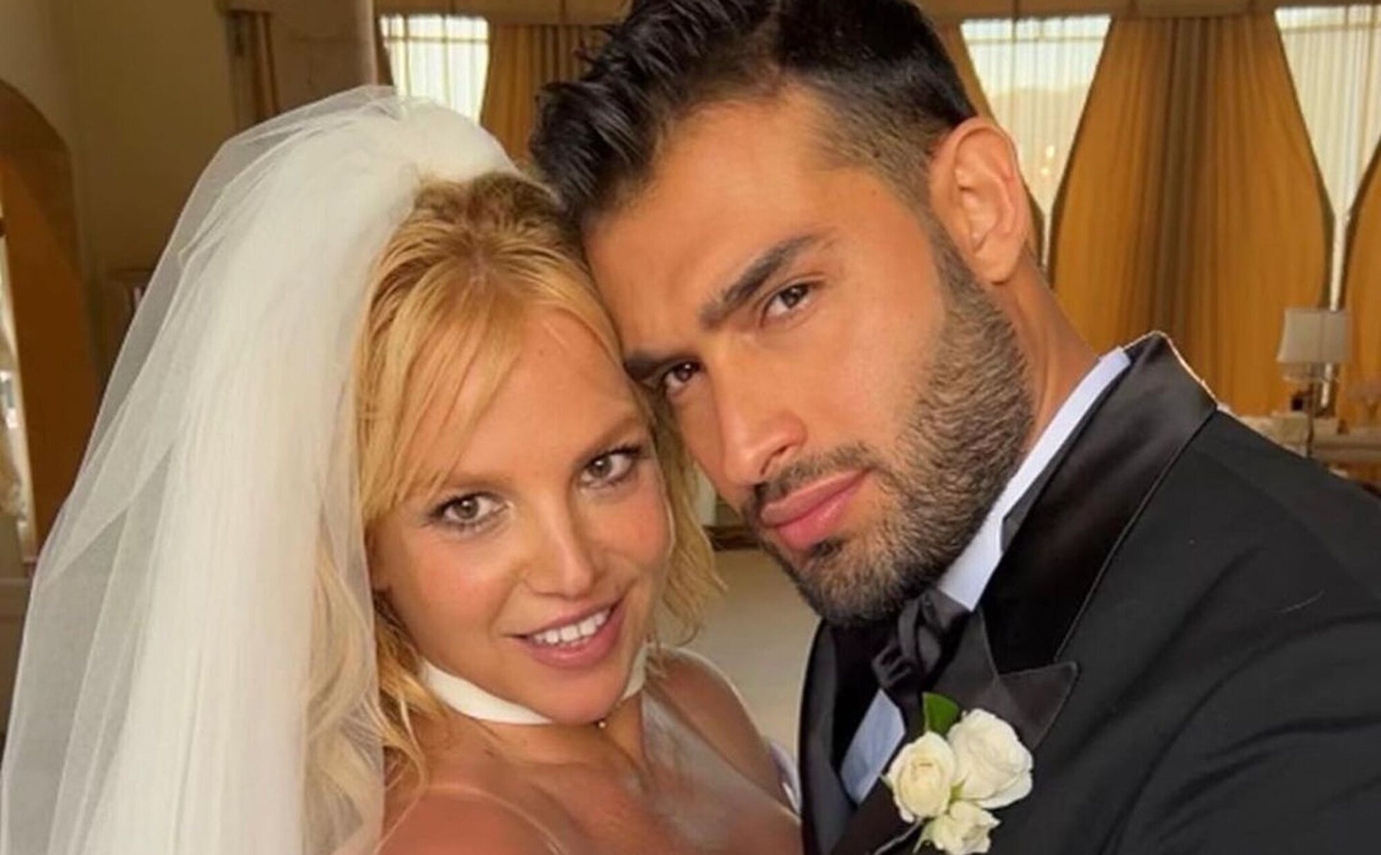 Sam Asghari pide una manutención conyugal a Britney Spears por su divorcio y "el derecho a modificar" el acuerdo prenupcial