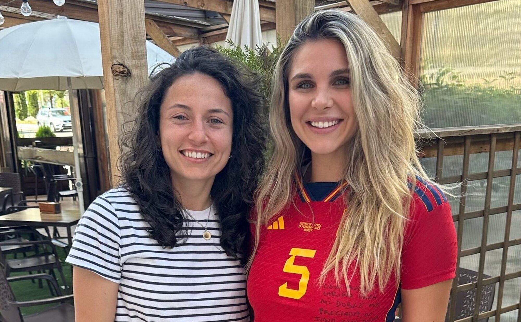 Ivana Icardi e Ivana Andrés se conocen tras el error del Gobierno y comparten una foto juntas