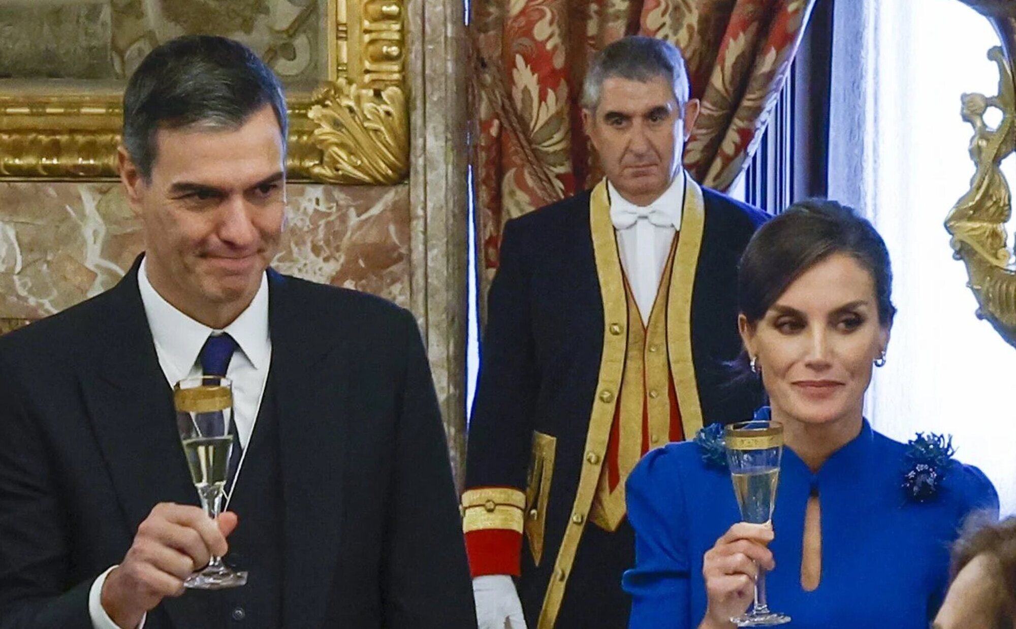 La larga y seria conversación de Letizia y Pedro Sánchez en el cumpleaños de la Princesa Leonor: esto fue de lo que hablaron