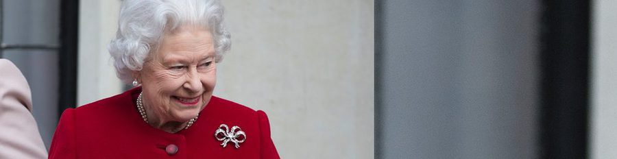 La Reina Isabel II sale del hospital un día después de ser ingresada por una gastroenteritis