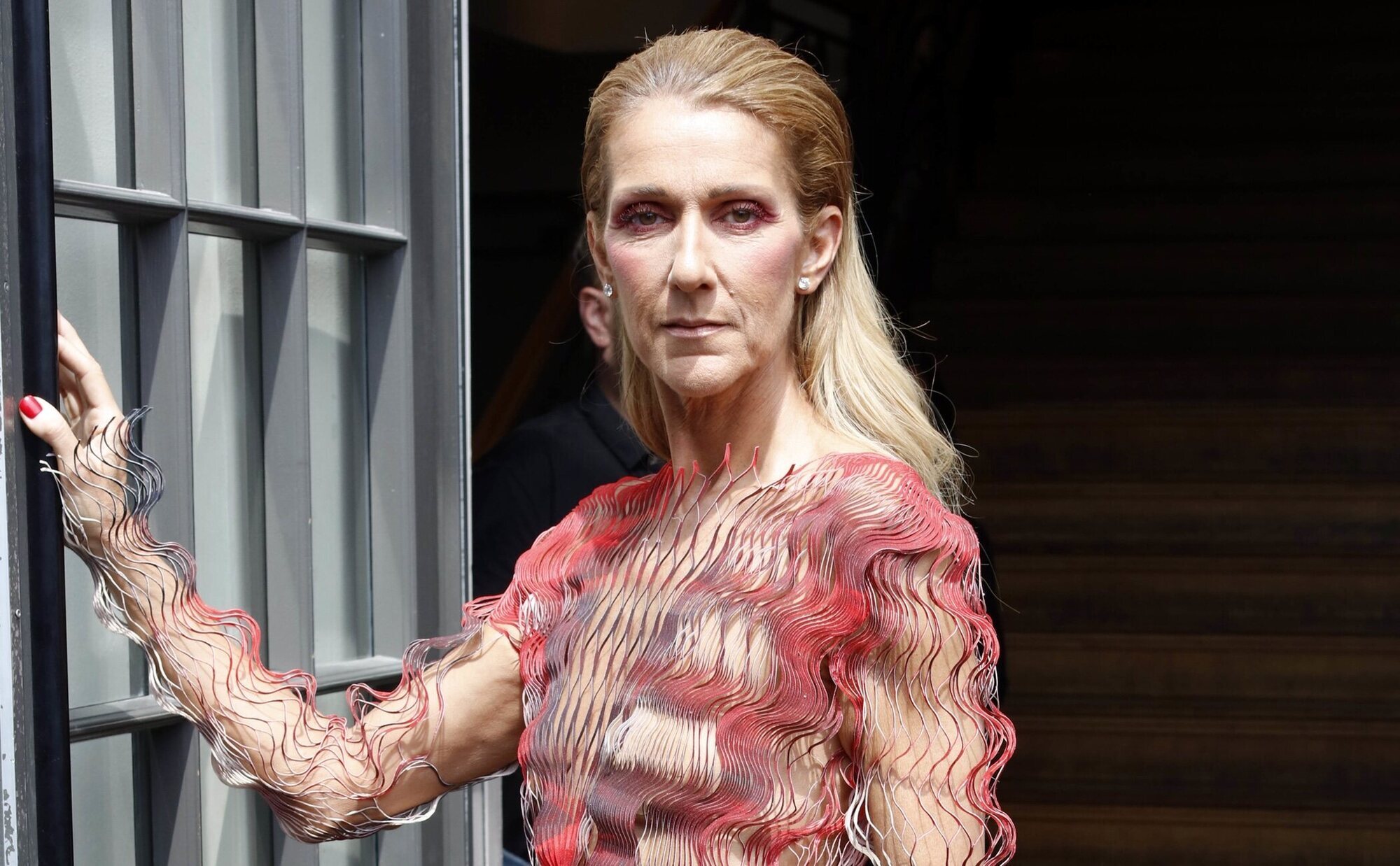 La hermana de Céline Dion preocupa sobre la salud de la cantante: "No tiene control sobre sus músculos"