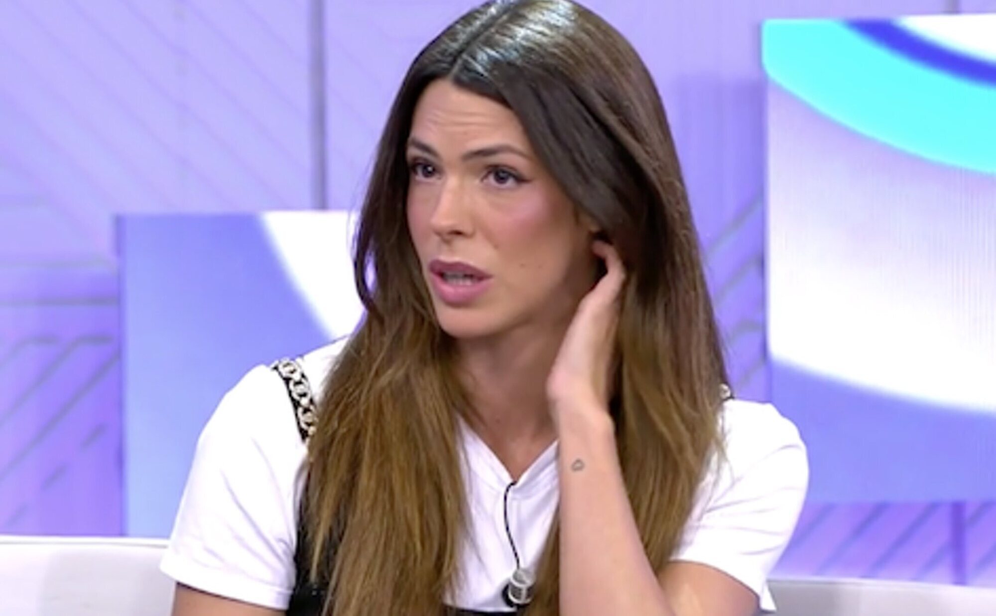 Laura Matamoros se pronuncia sobre las palabras de Carlo Costanzia: "Me duele, es mi primo preferido"