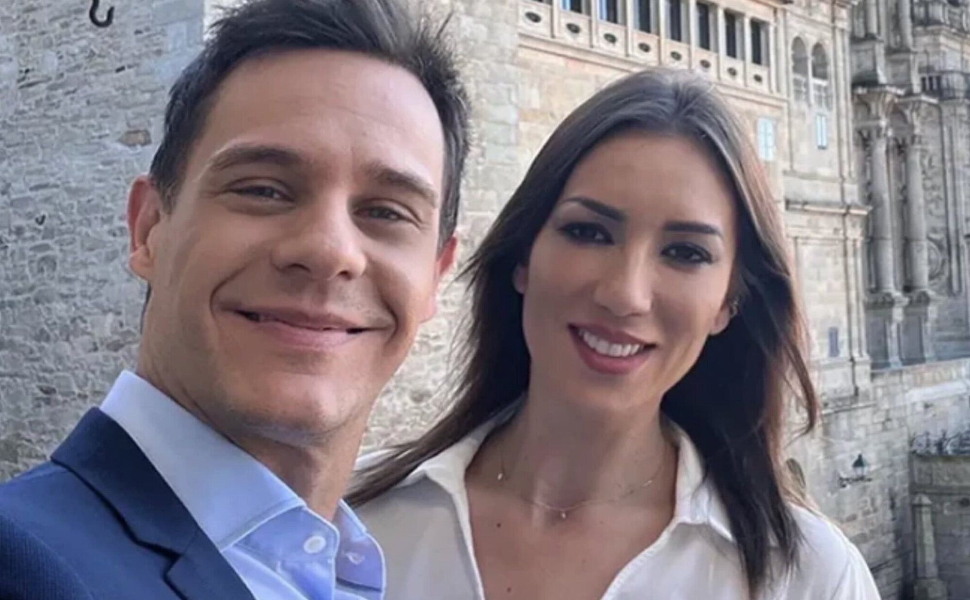 Patricia Pardo y Christian Gálvez celebran el primer mes de vida de su hijo