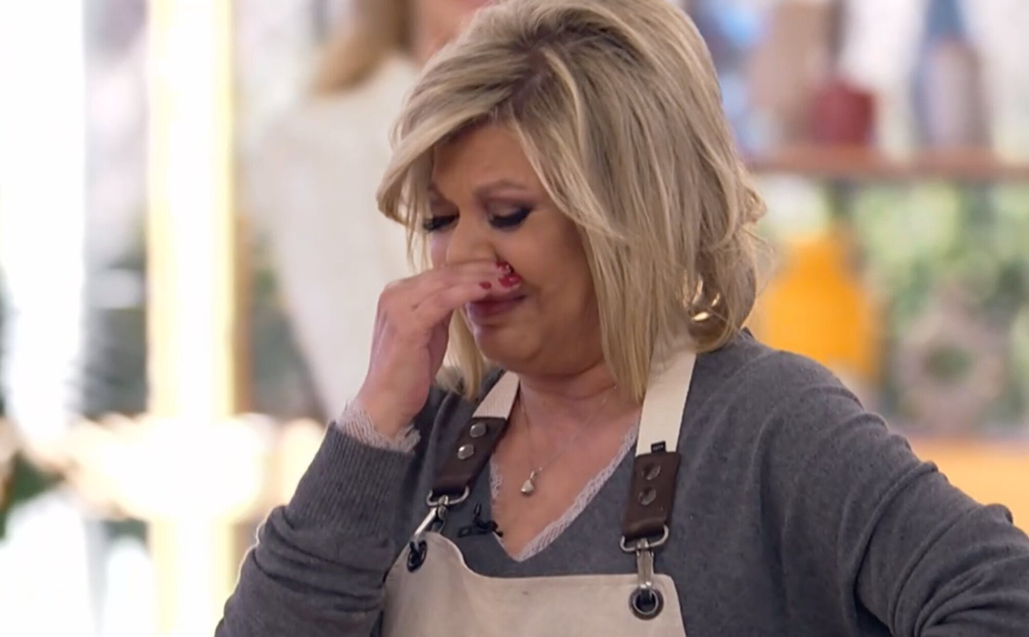 'Bake Off': Terelu confiesa el amuleto con el que lleva siempre a María Teresa Campos con ella: "Llevo aquí sus cenizas"