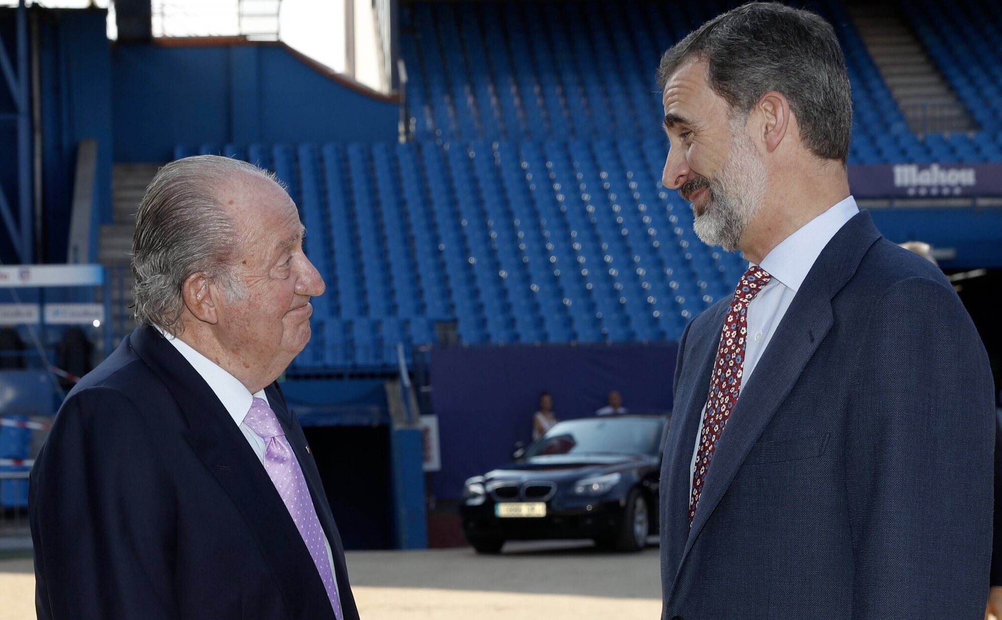 El cariñoso gesto del Rey Felipe VI y el Rey Juan Carlos en Windsor que marca su reconciliación pública