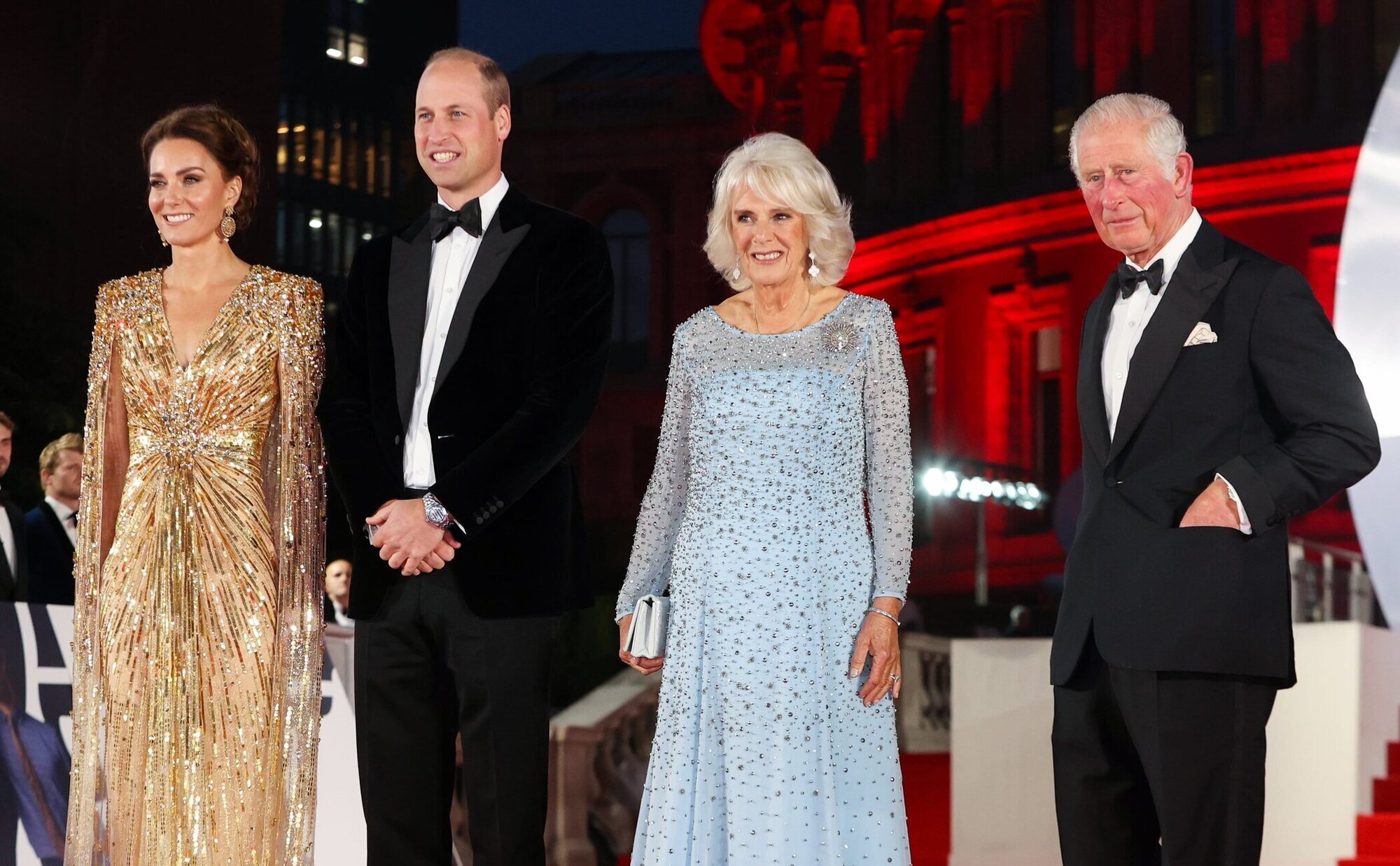 La doble reaparición de Carlos III en Semana Santa tras el paso atrás del Príncipe Guillermo por el cáncer de Kate Middleton