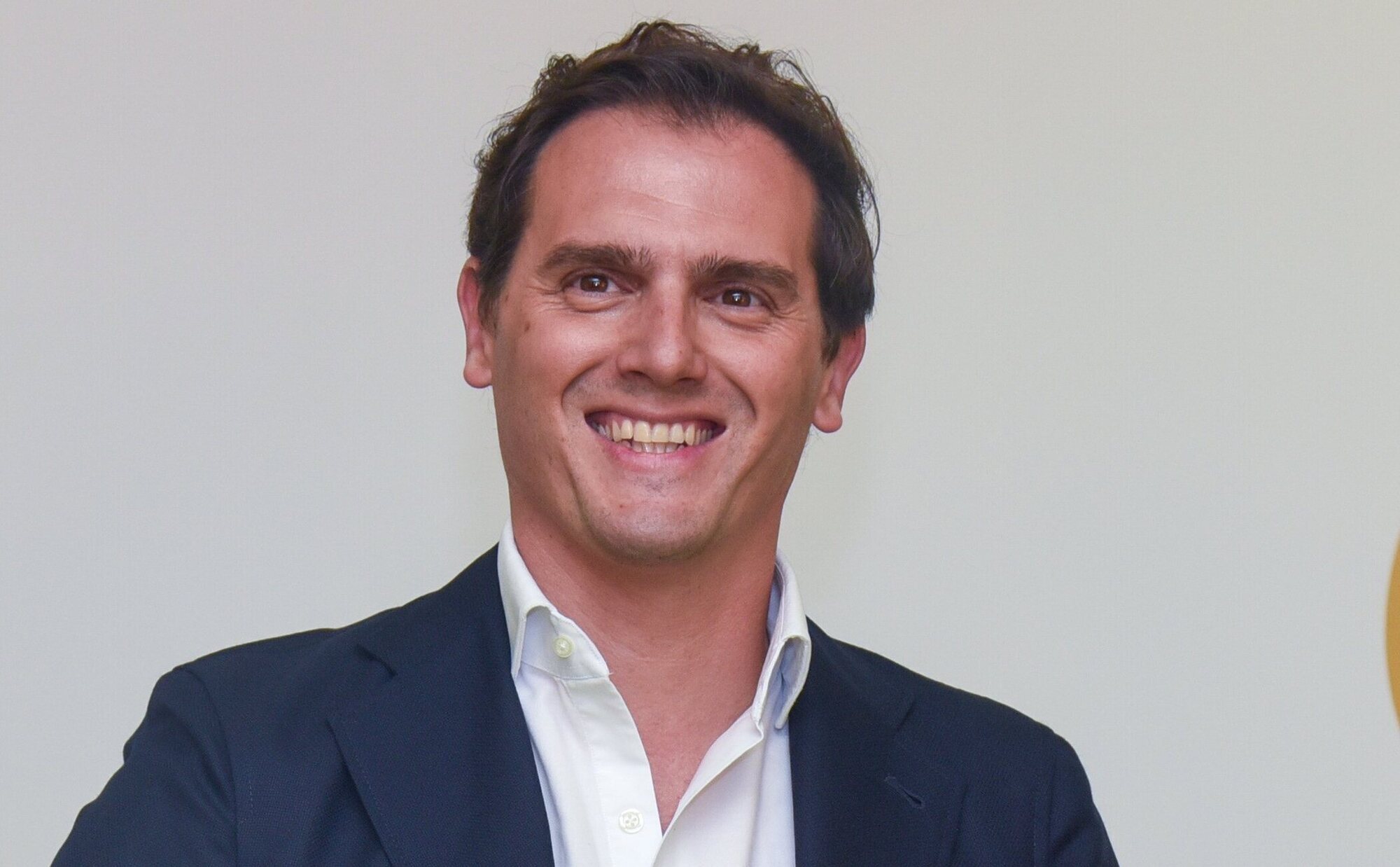 Albert Rivera lanza un dardo a Malú mientras cuenta lo enamorado que está