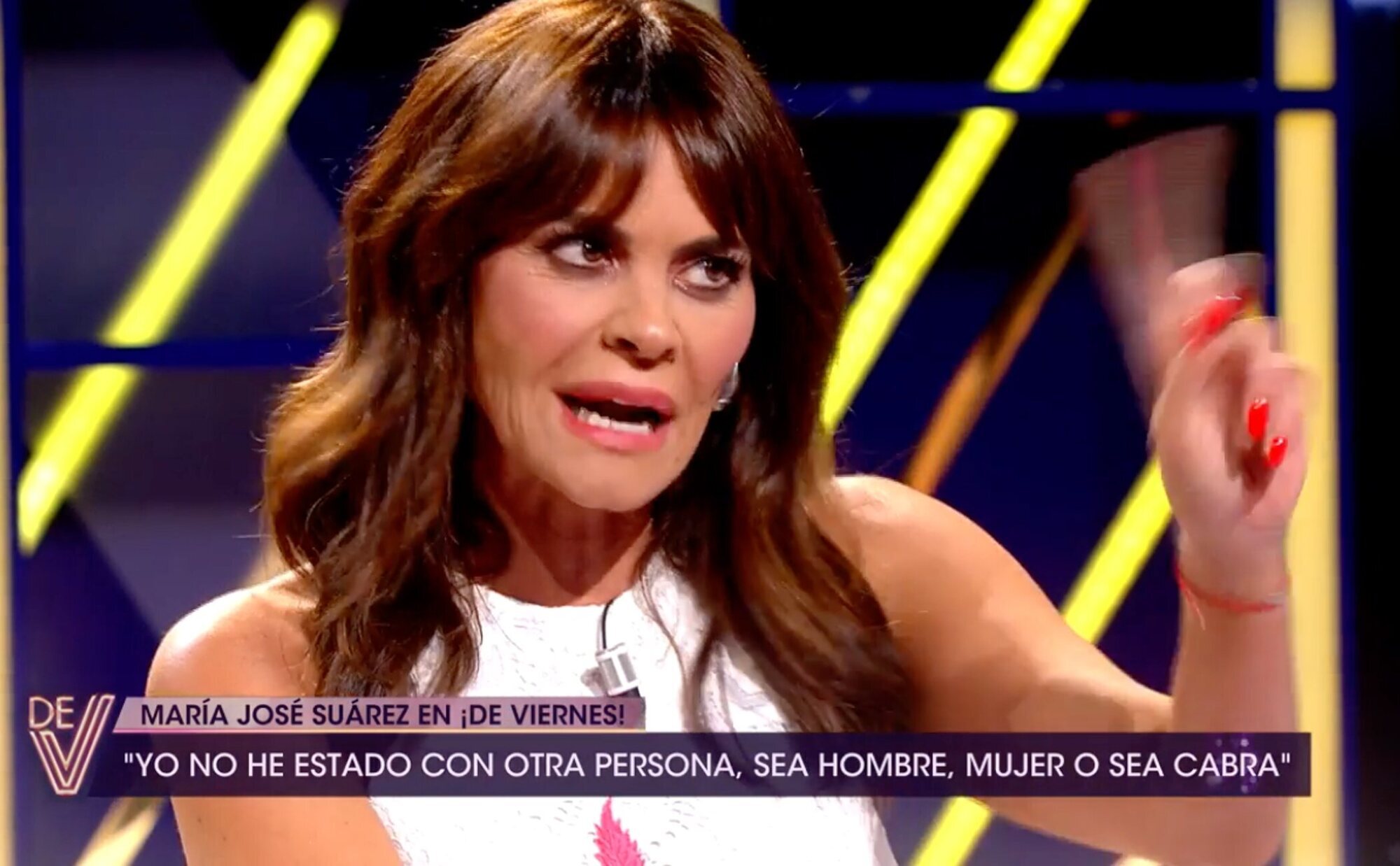 María José Suárez pone en apuros a Telecinco en 'De viernes': "Es muy descarado esto y la audiencia no es tonta"