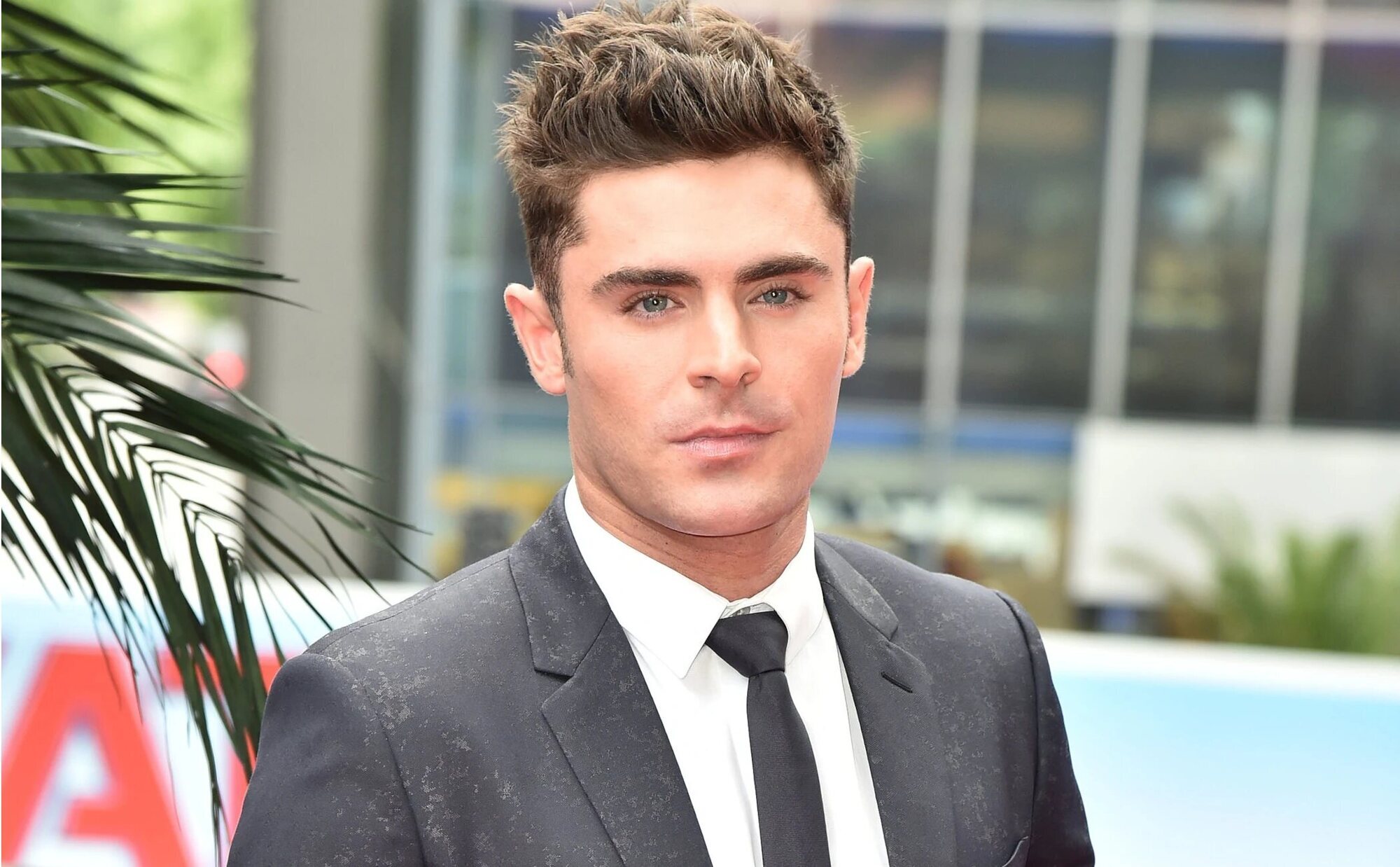 Zac Efron, ingresado en el hospital por un accidente en una piscina de Ibiza