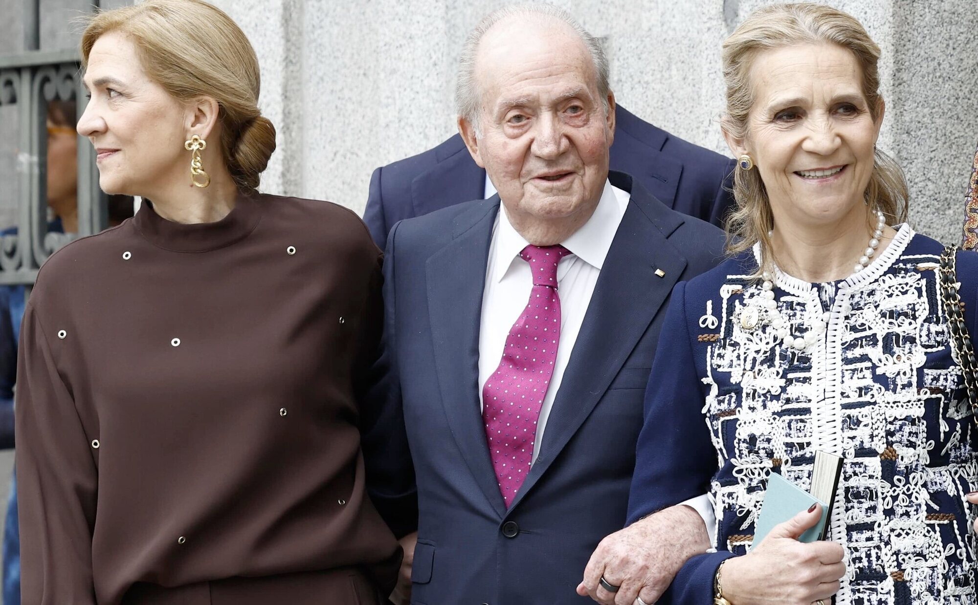 El Rey Juan Carlos crea una fundación en Abu Dabi para beneficiar a las Infantas Elena y Cristina con su fortuna