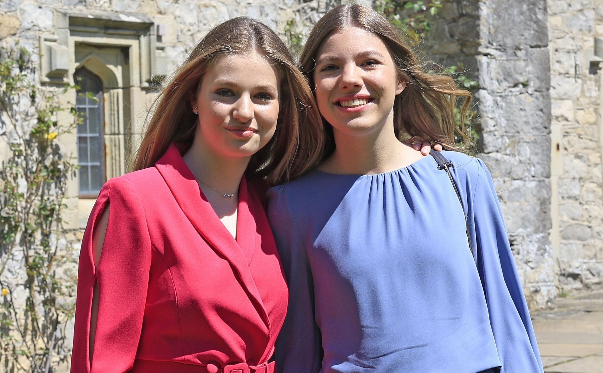 La Princesa Leonor y la Infanta Sofía adelantan su reencuentro antes de los Premios Princesa de Asturias 2024