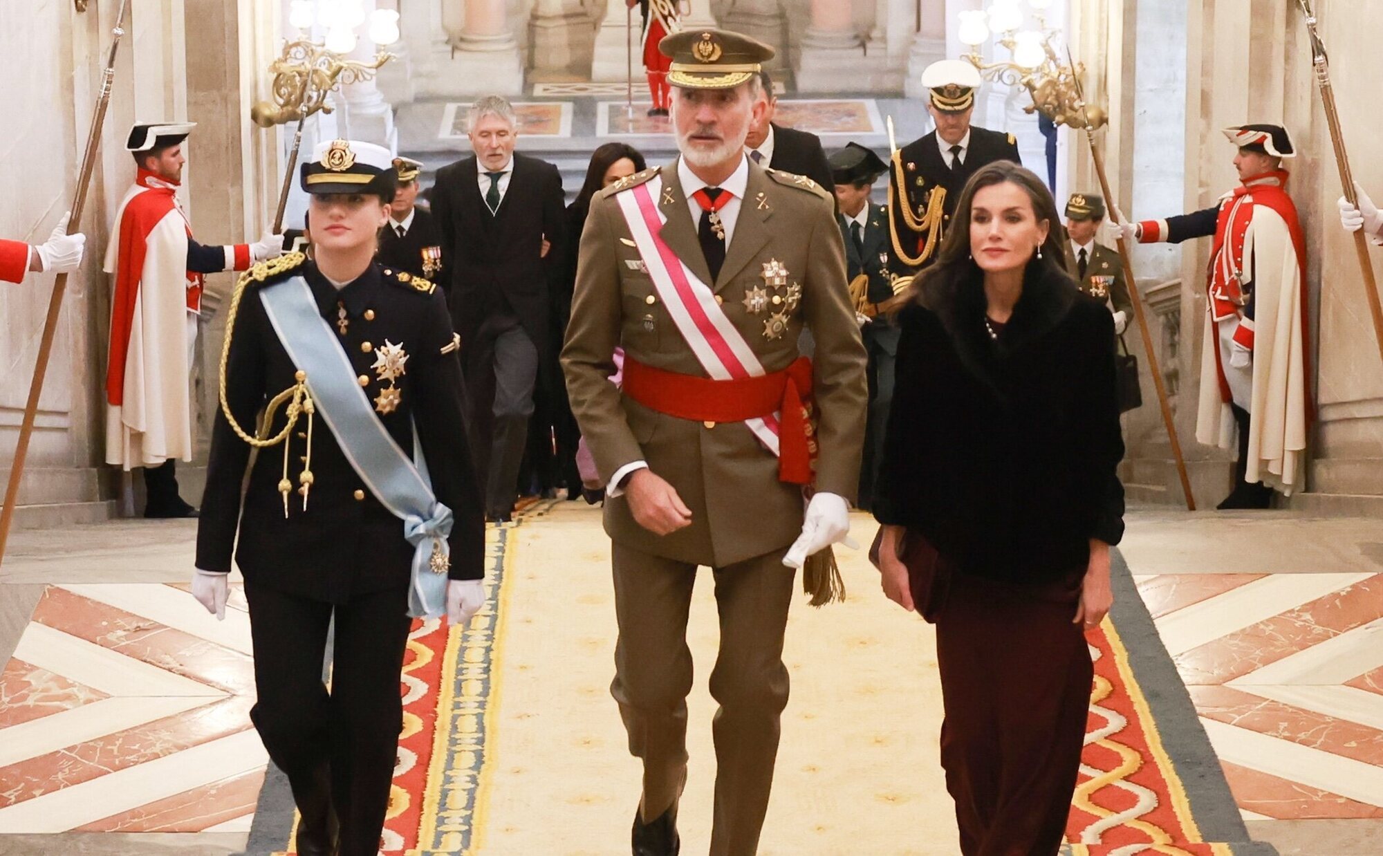 Los Reyes presiden la Pascua Militar 2025 marcada por la inminente marcha de la Princesa Leonor en el Juan Sebastián Elcano