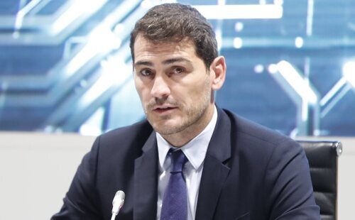 Iker Casillas emite un comunicado tras el testimonio de Claudia Bavel: "La situación es insostenible"