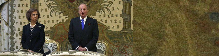 Los Reyes Juan Carlos y Sofía viajan a Santiago para arropar a las víctimas del accidente ferroviario