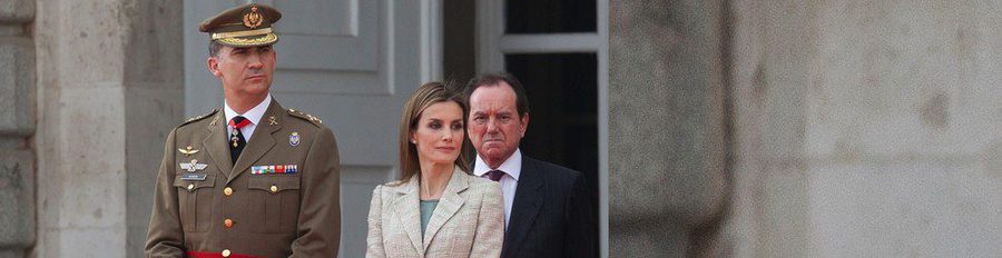 Los Reyes Felipe y Letizia reciben el saludo y apoyo de las Fuerzas Armadas y la Guardia Civil en un acto militar