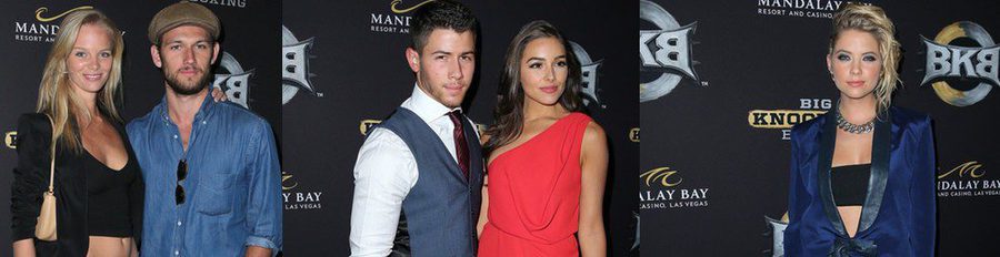 Nick Jonas, Ashley Benson y Alex Pettyfer disfrutan de una noche de boxeo en Las Vegas