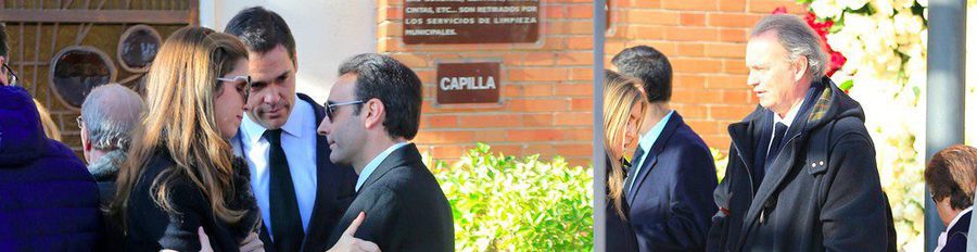 Luis Alfonso de Borbón y Bertín Osborne, arropan a Paloma Cuevas y Enrique Ponce en el funeral de Victoriano Cuevas