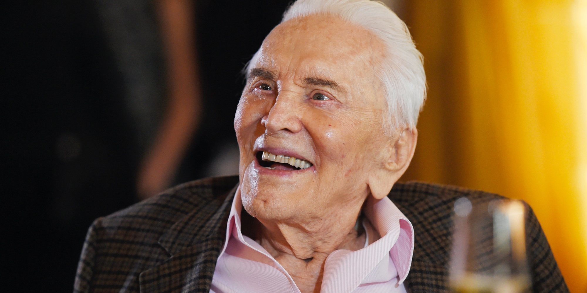 Así fue la vida de Kirk Douglas, una leyenda de Hollywood