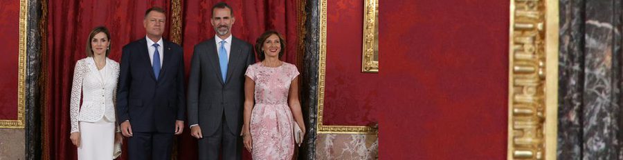 Los Reyes Felipe y Letizia almuerzan con el presidente de Rumanía tras su fin de semana en Mallorca con Leonor y Sofía