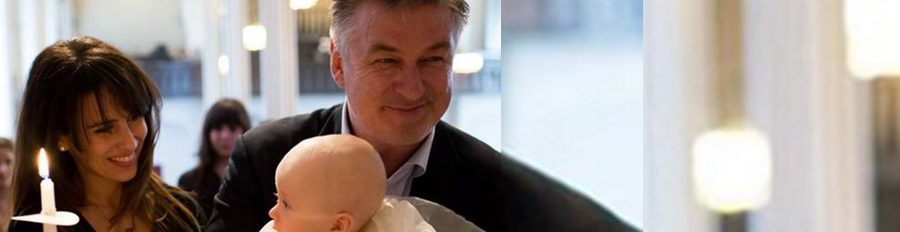 Alec Baldwin y su mujer Hilaria Thomas celebran y comparten el bautizo de su hijo Rafael