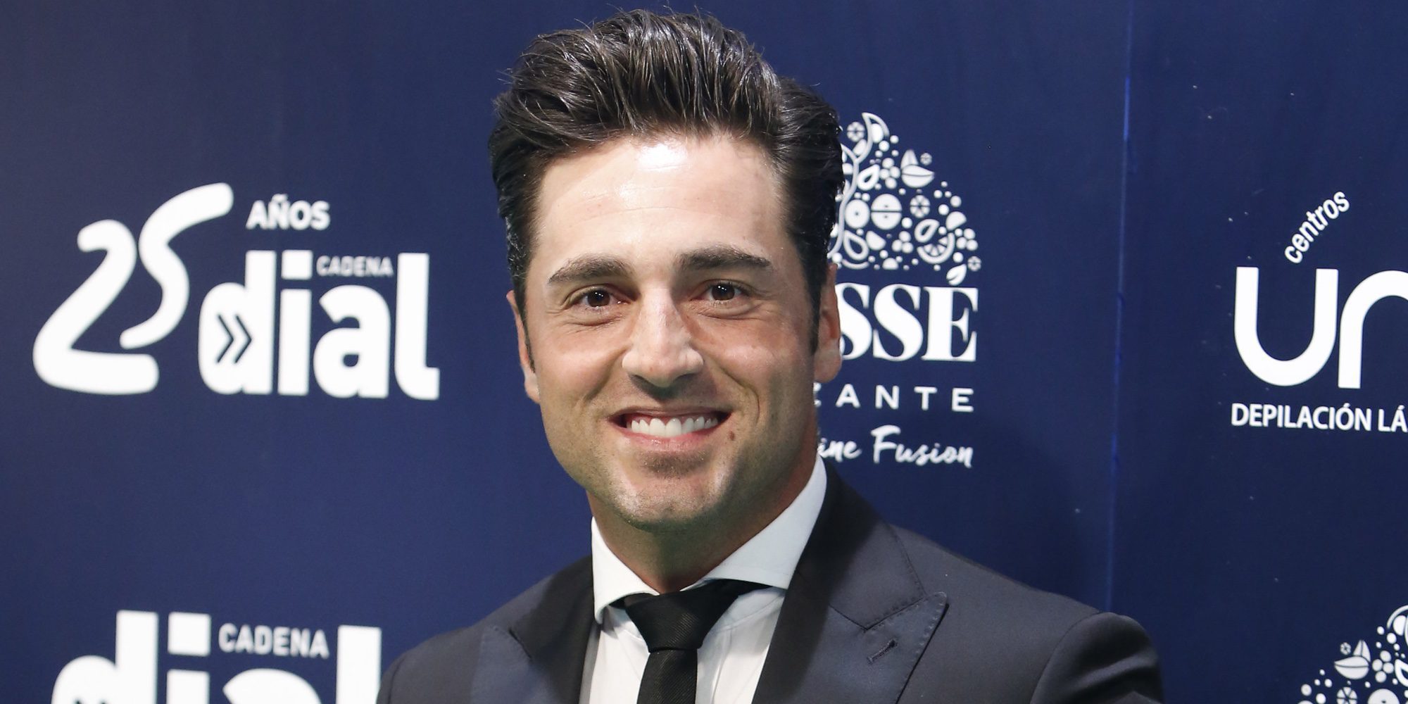 David Bustamante responde a los comentarios sobre sus kilos de más: "No tengo obesidad"