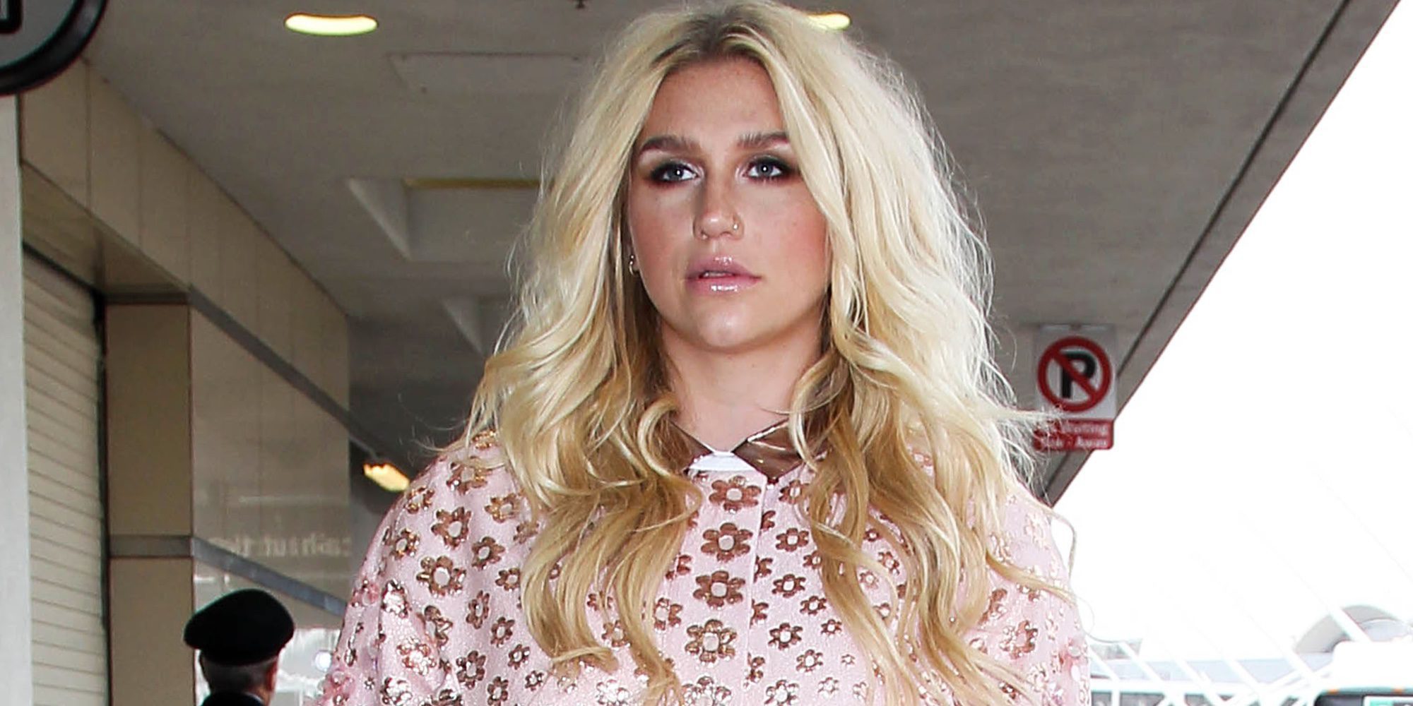 Kesha decide retirar la demanda sexual contra su exrepresentante Dr. Luke